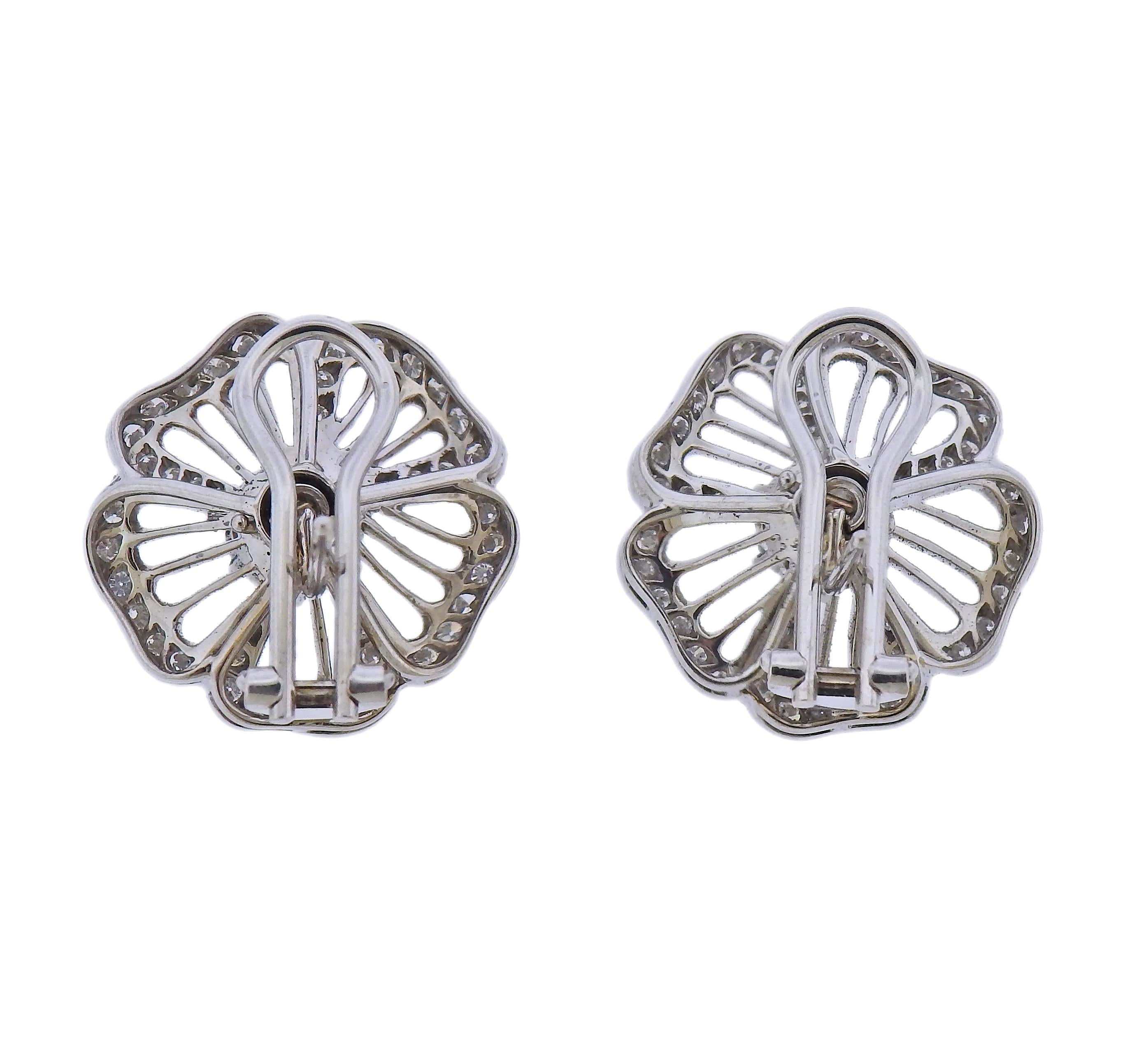 Round Cut GIA Diamond Gold Flower Earrings For Sale