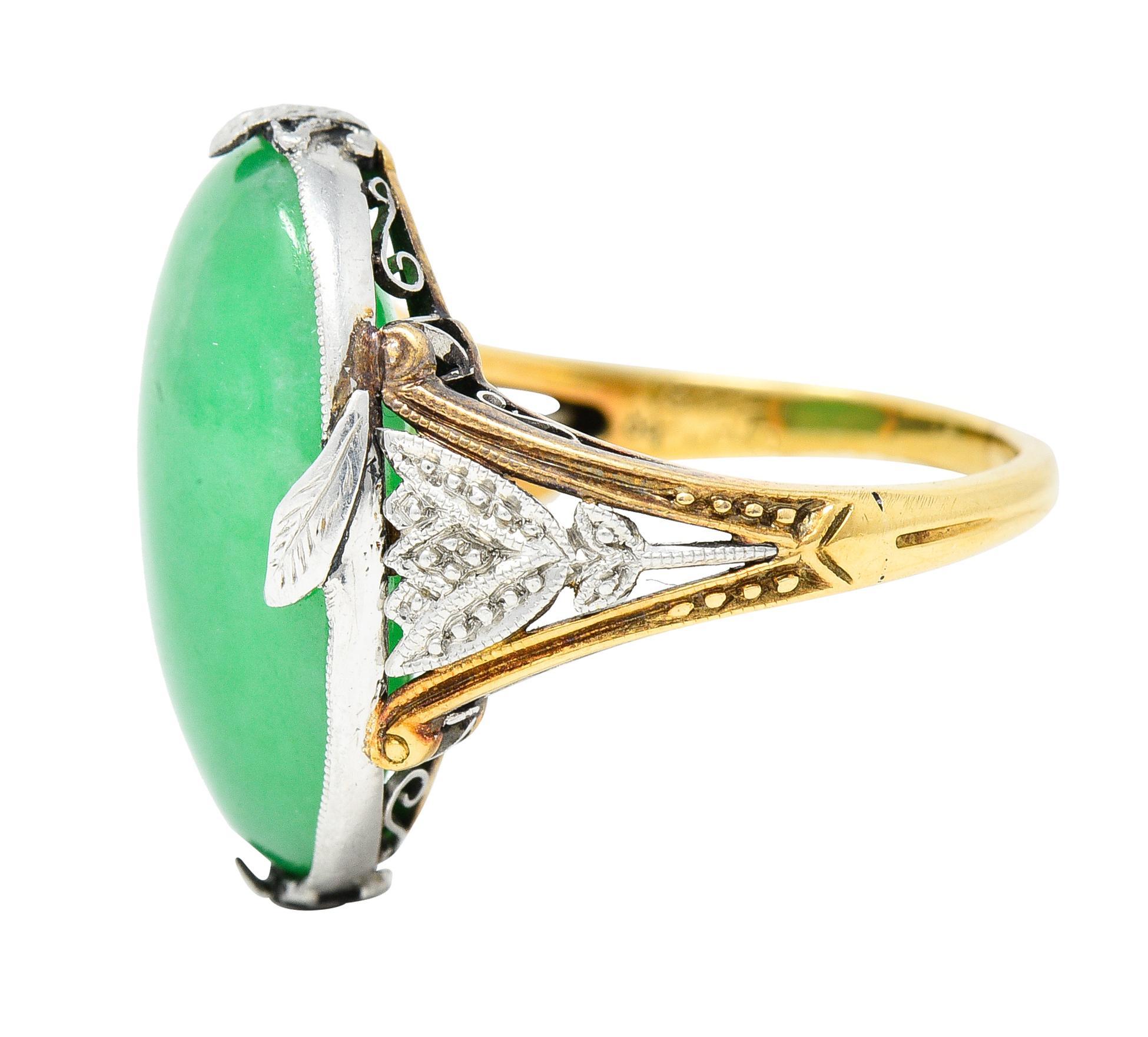 GIA Edwardianischer antiker Ring aus 18 Karat Gelbgold mit natürlichem Jadeit und Jade für Damen oder Herren im Angebot