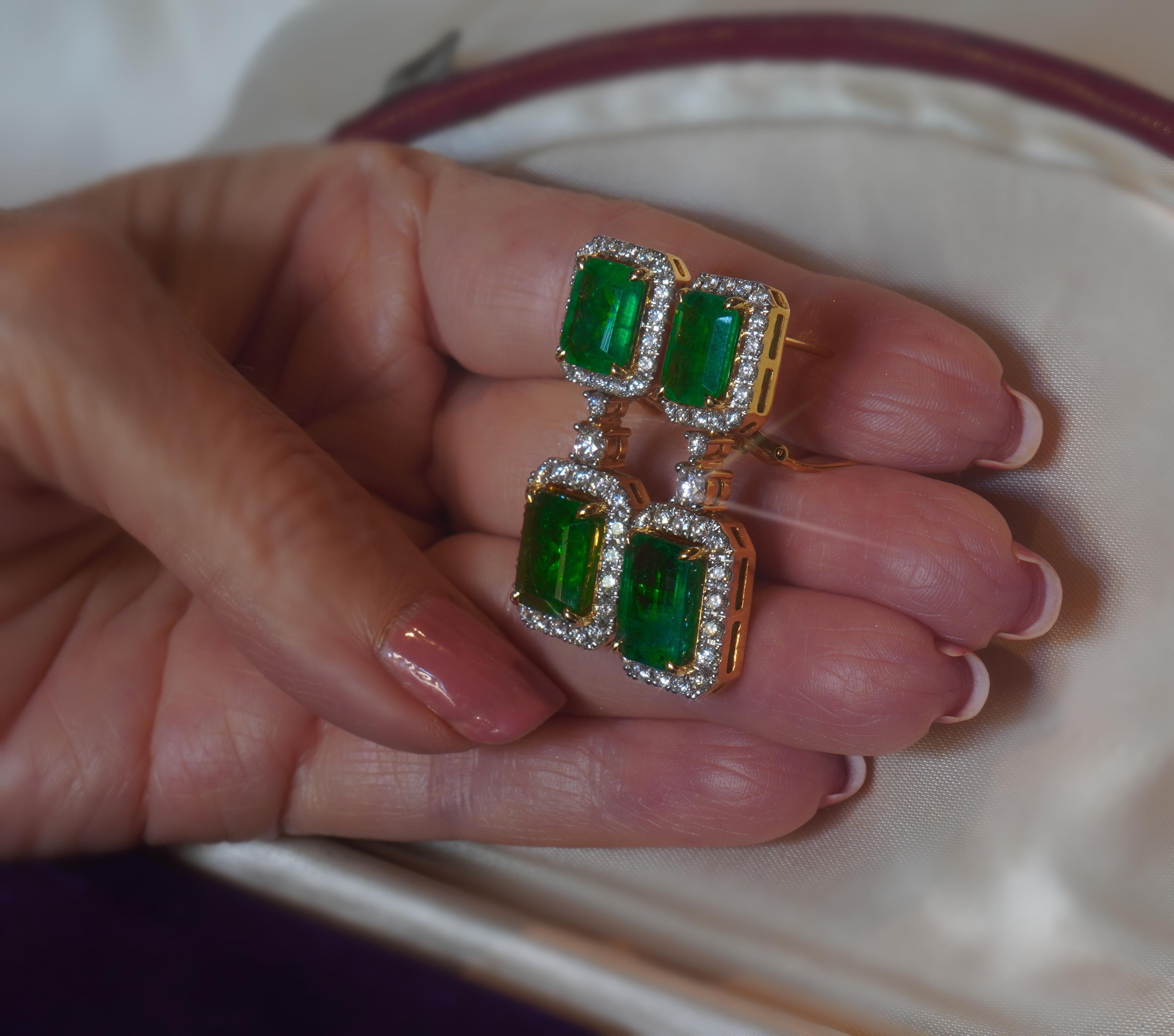 GIA Emerald 18K Earrings Diamond Vintage Certified Natural VVS Huge 21.86 Carats 7