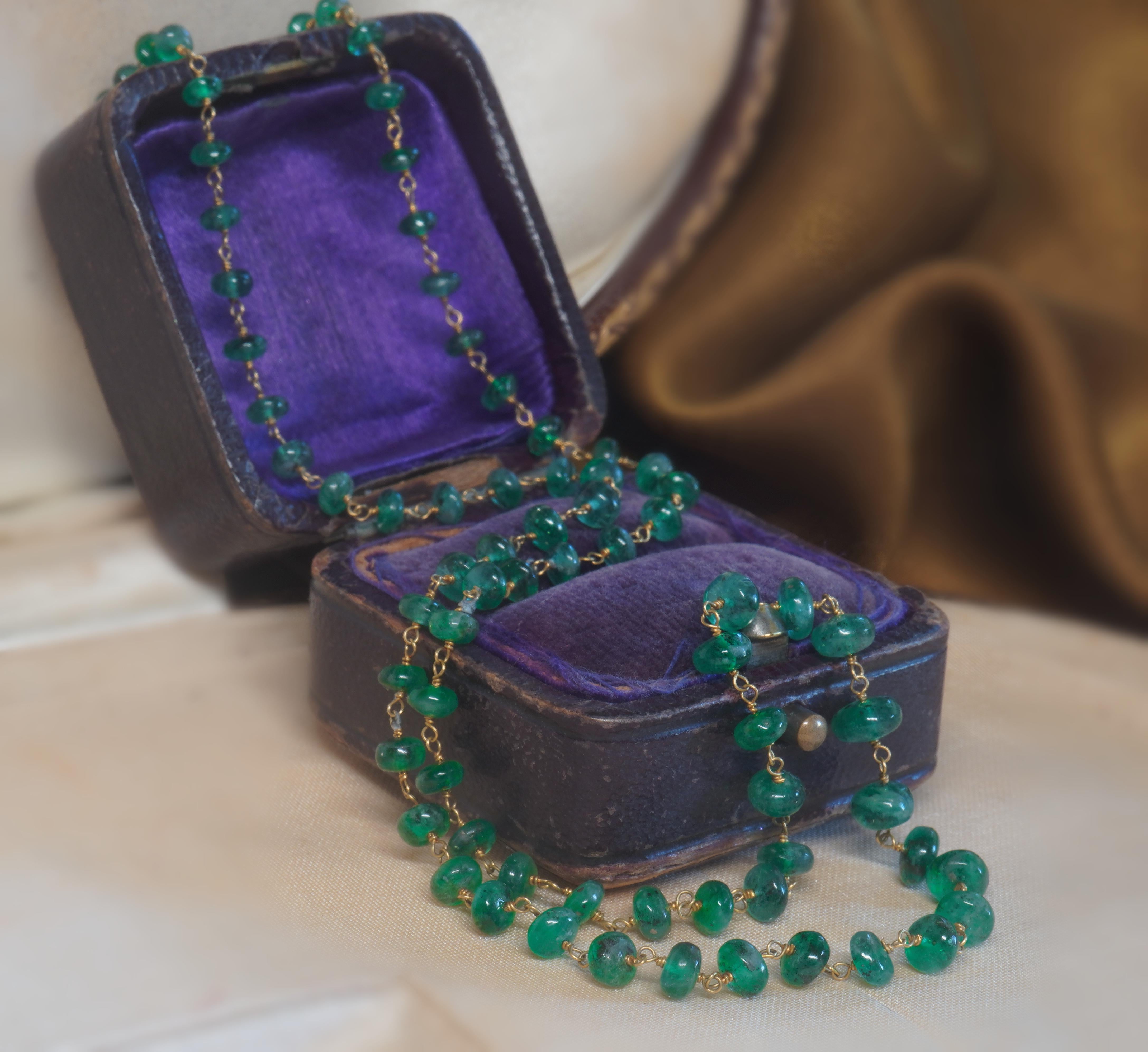 GIA Smaragd 18K Halskette Antike viktorianische Vintage Perlen Natur fein 15,33 Karat Damen im Angebot