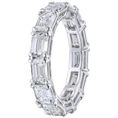 GIA Smaragdschliff 4::60 Karat Diamant Ost-West-Stil Hochzeit Eternity Band