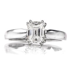 GIA Emerald-Cut Diamond I-VS1 Solitaire Engagement Gold Ring