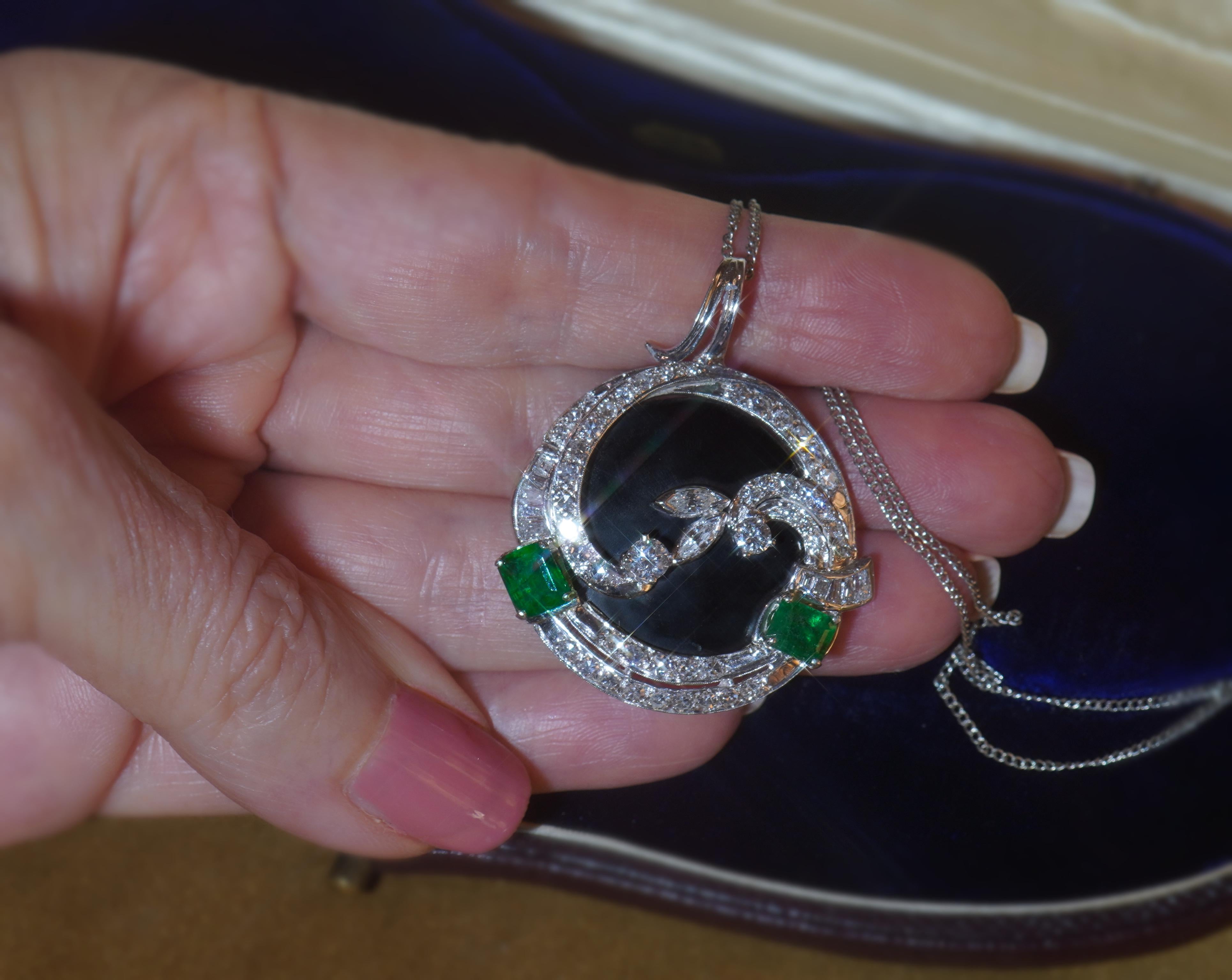 Old South Jewels proudly  presents LUXURY HUGE GIA CERTIFIED 4.51 CARAT GREEN RUSSIAN EMERALD, ONYX, AND EUROPEAN DIAMOND NECKLACE & BOX!    RARE LUXURIOUS ANTIQUE COVERED IN FINEST BRILLIANT EMERALDS AND DIAMONDS.  2.02 CARATS EXOTIC GREEN
