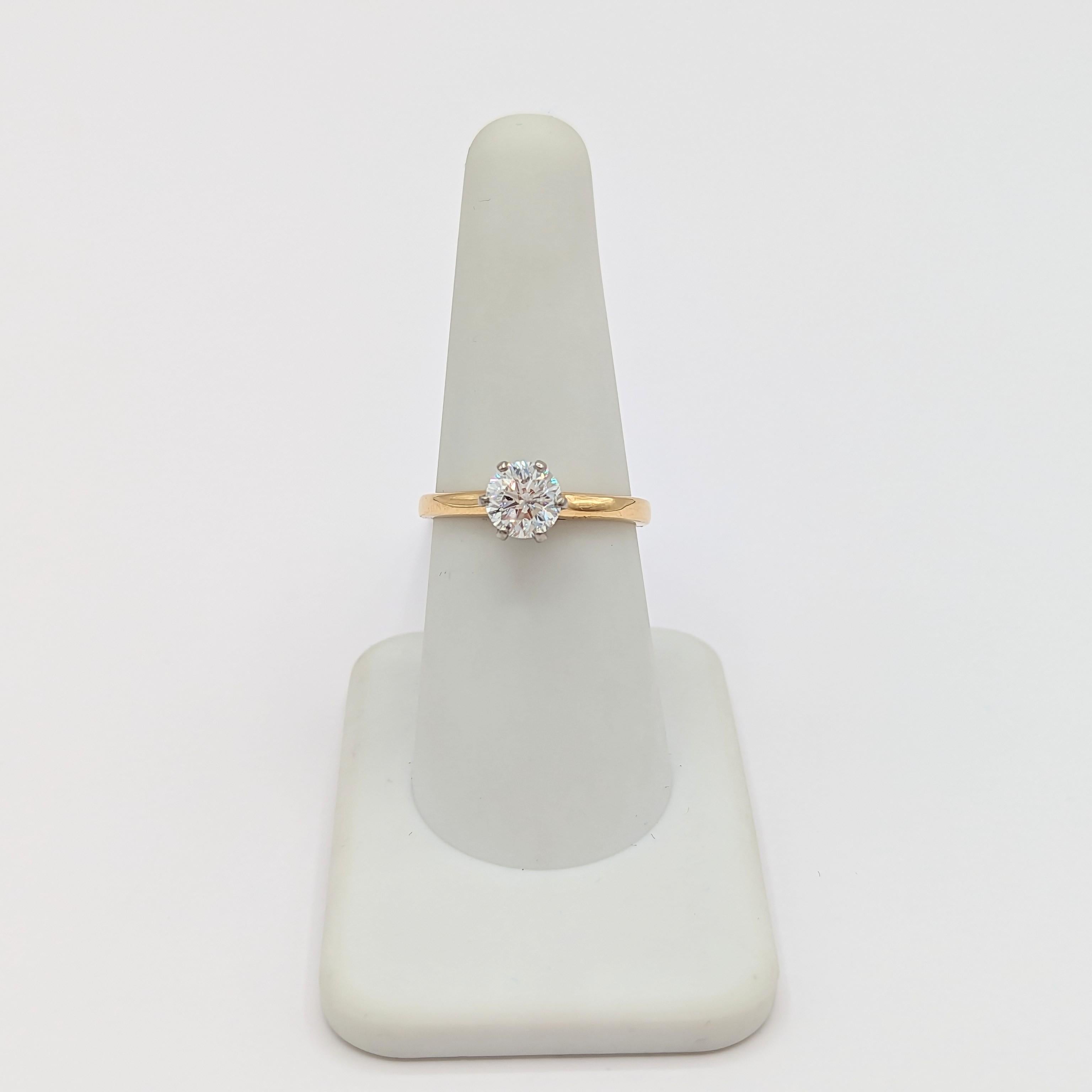 GIA Estate Jabel White Diamond Solitaire Ring in 18K Yellow Gold In New Condition In Los Angeles, CA