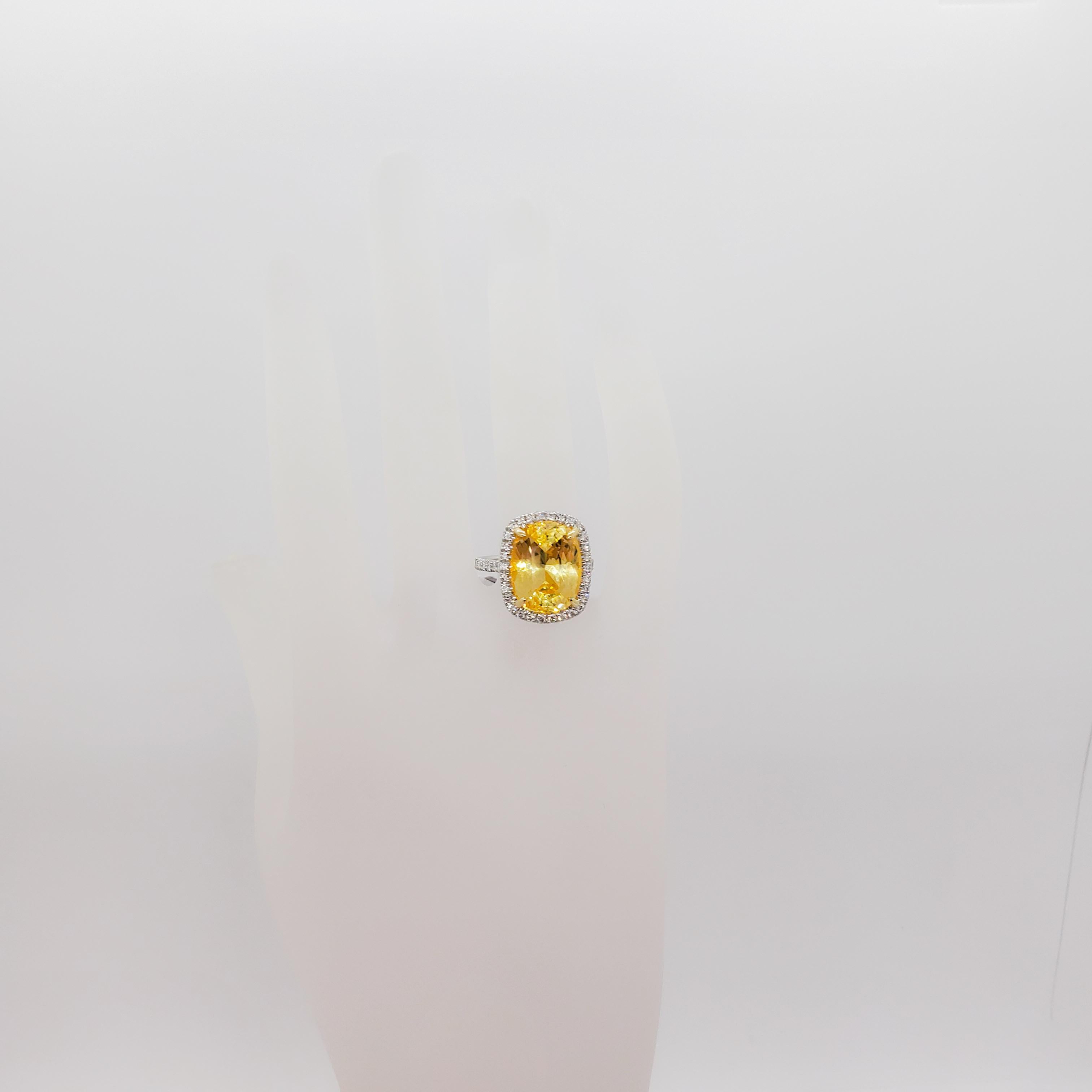 GIA Sri Lanka Yellow Sapphire Cushion and Diamond Cocktail Ring In New Condition For Sale In Los Angeles, CA