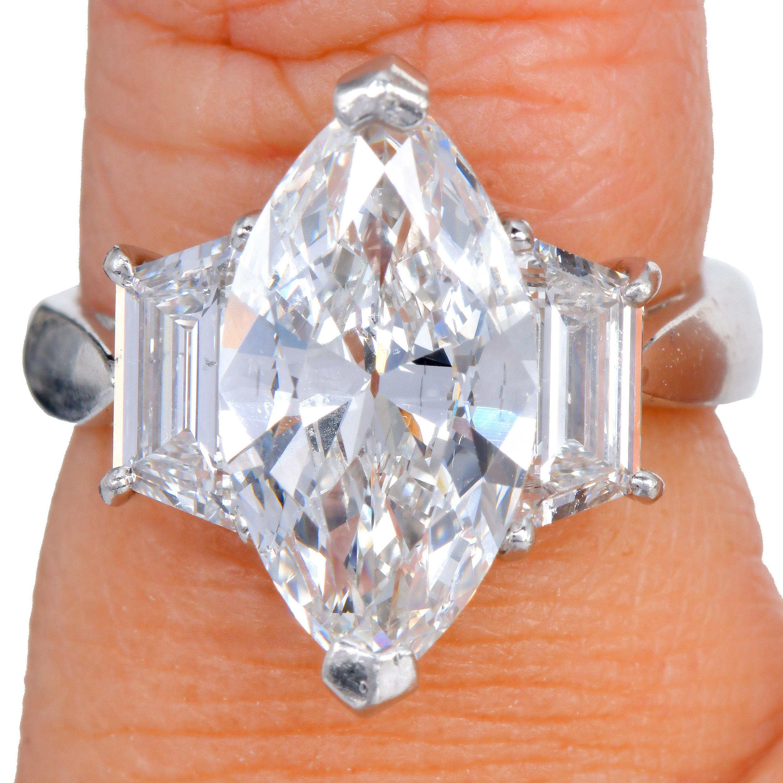 De las mujeres GIA F VS2 4,00 cts Anillo de compromiso de diamantes marquesa en platino en venta