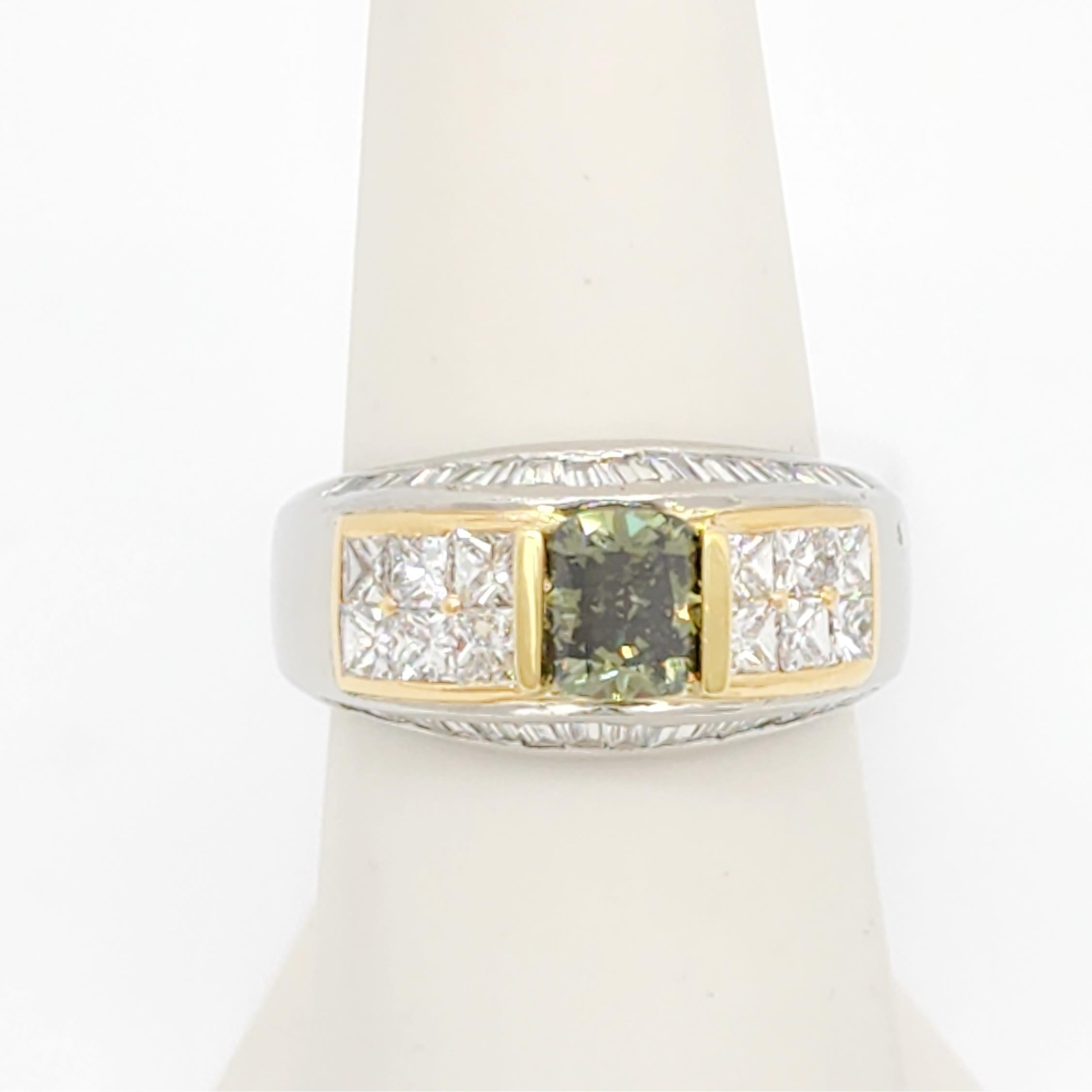 GIA Fancy Dark Gray Yellowish Green and White Diamond Cocktail Ring In New Condition For Sale In Los Angeles, CA