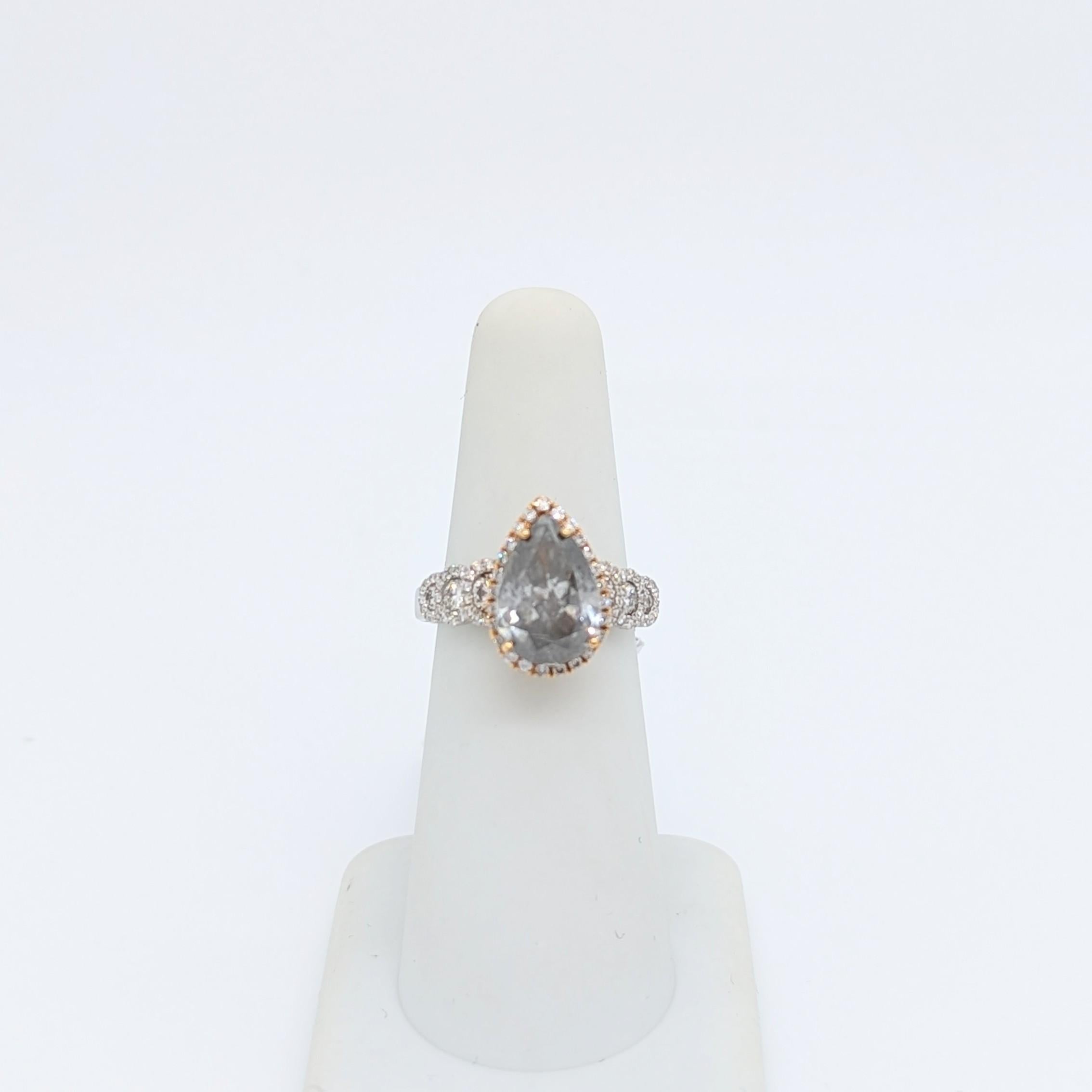 GIA Fancy Gray Pear Shape and White Diamond Round Ring in 2 Tone 14K Gold In New Condition For Sale In Los Angeles, CA
