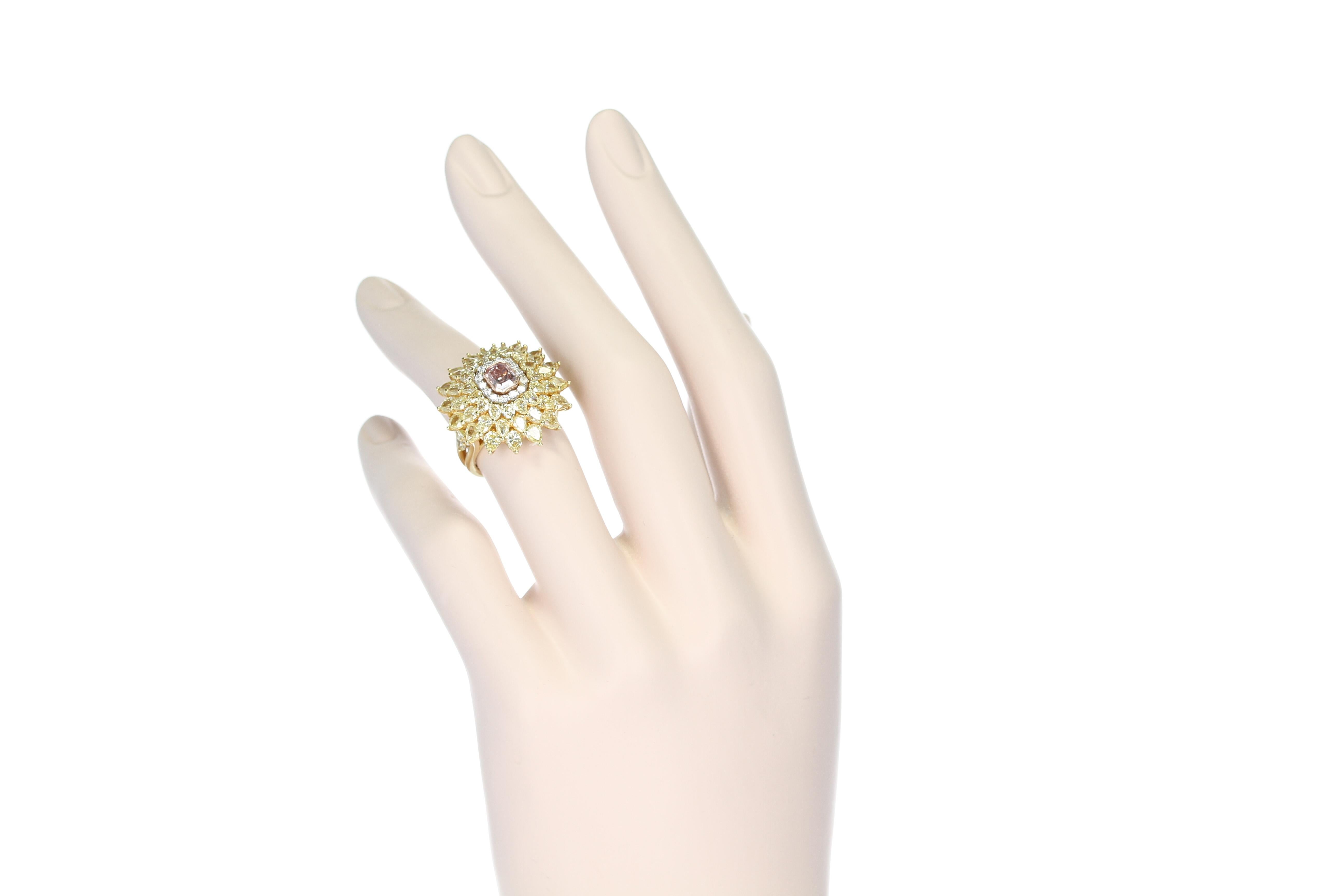 Modern GIA Fancy Intense Pink and Yellow Diamond Gold Cocktail Ring For Sale