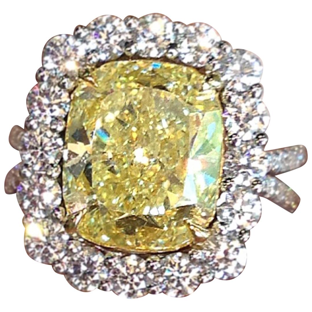 4 Carat Internally Flawless GIA Cert Yellow Diamond Platinum Ring For