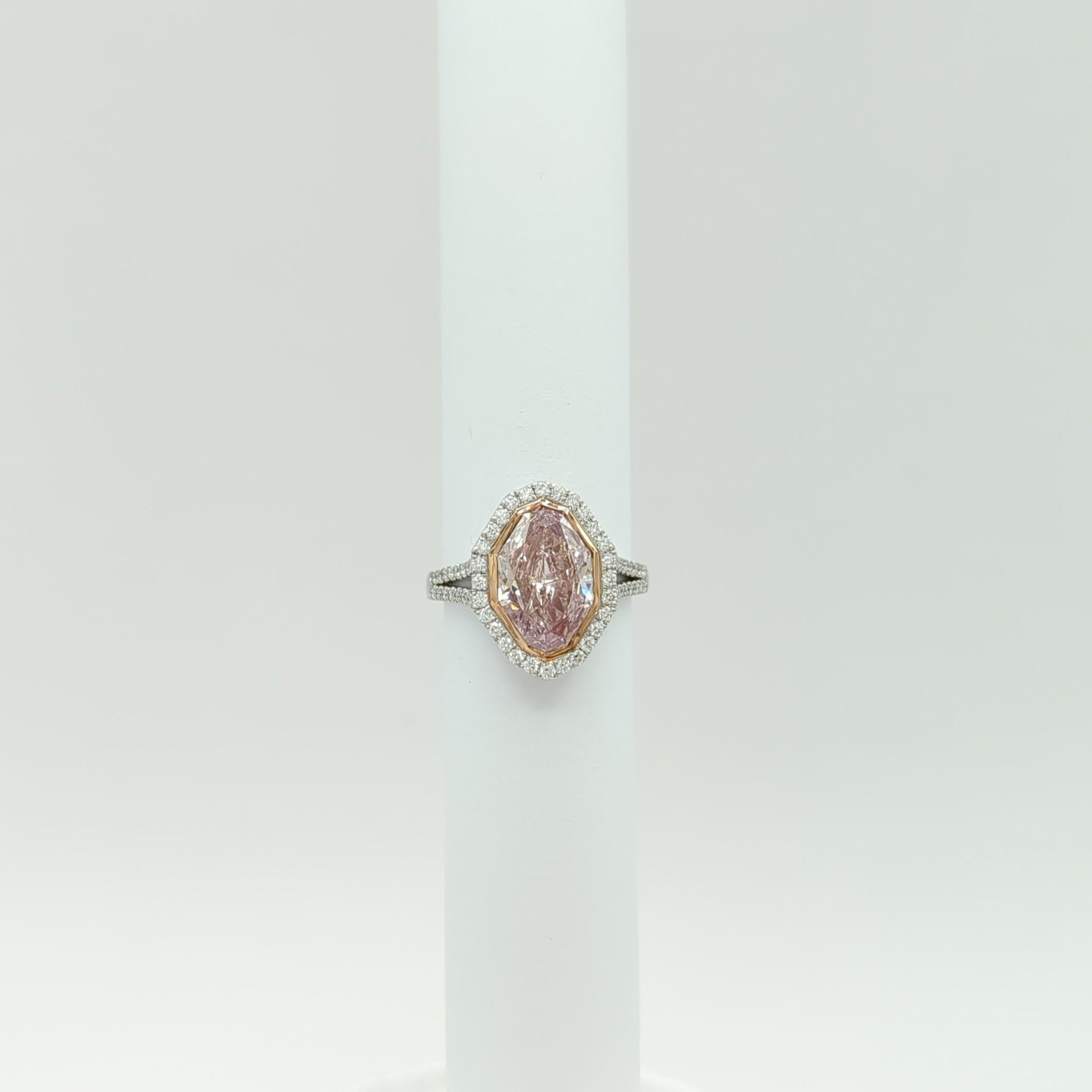 GIA Fancy Pink Marquise and White Diamond Ring in Platinum & 18K Rose Gold For Sale 5