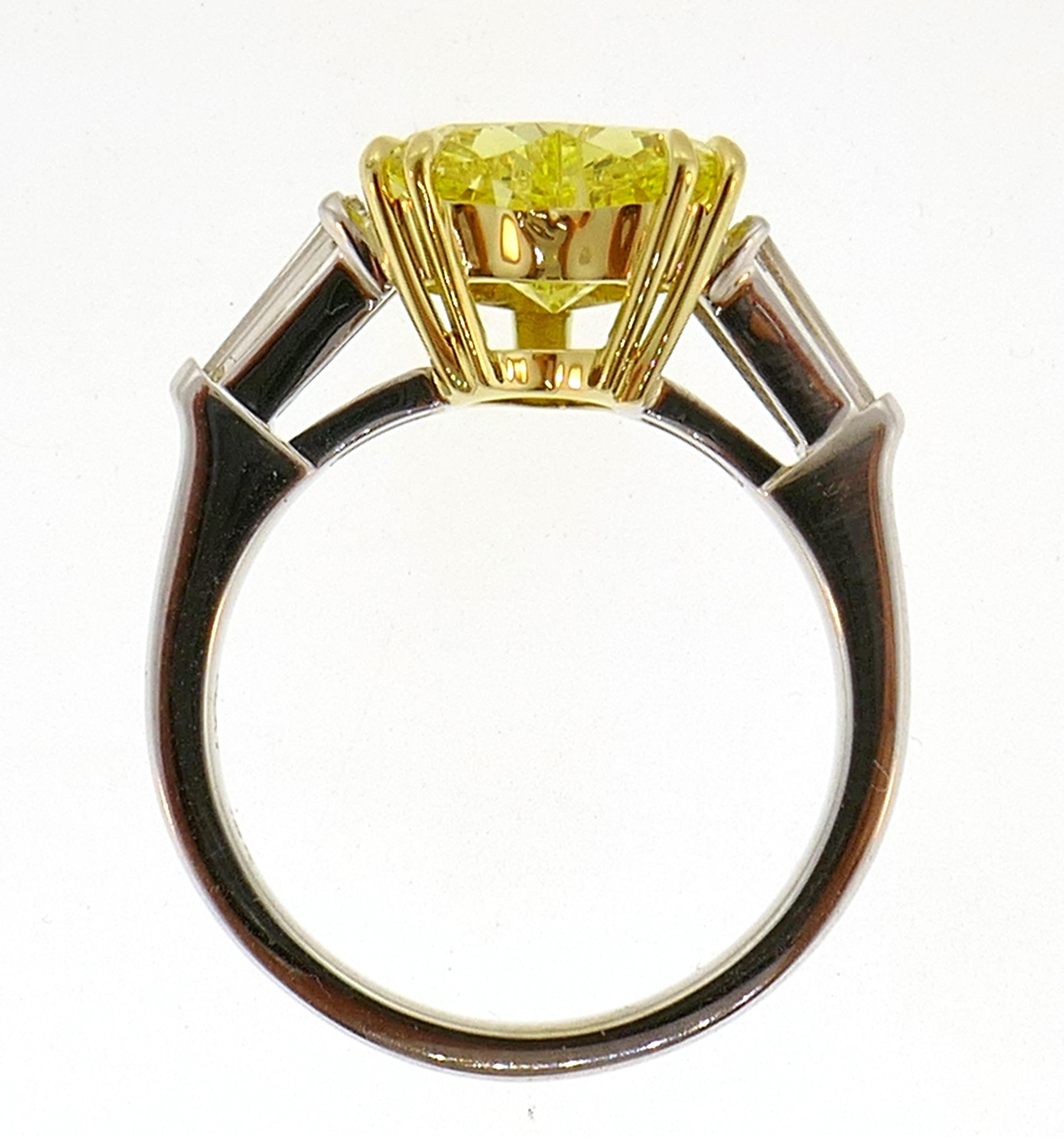 GIA Fancy Vivid Yellow Diamond Platinum Ring 2.64 Carat Heart Solitaire 1
