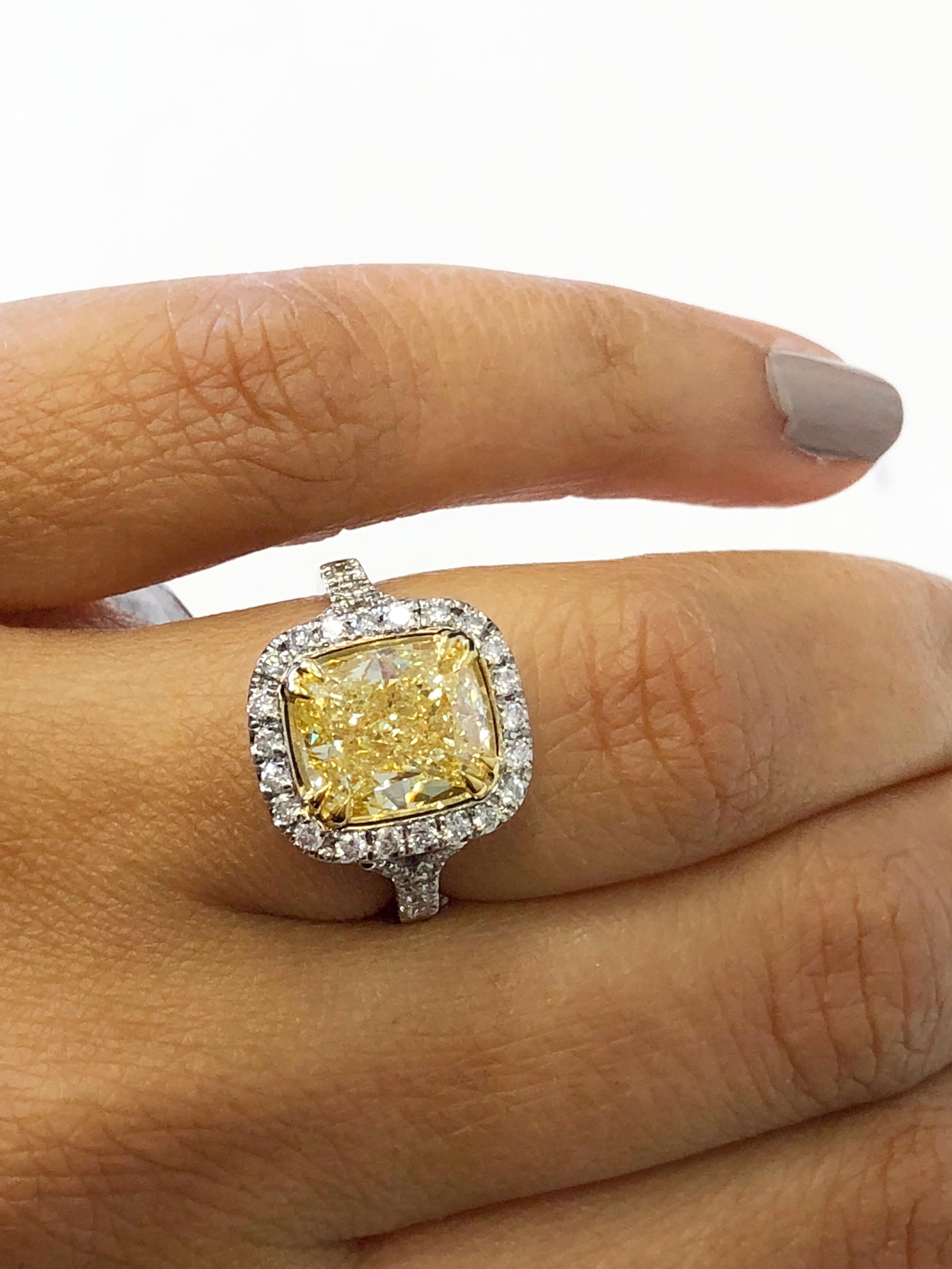 Cushion Cut GIA Fancy Yellow Cushion Diamond and White Diamond Round Engagement Ring