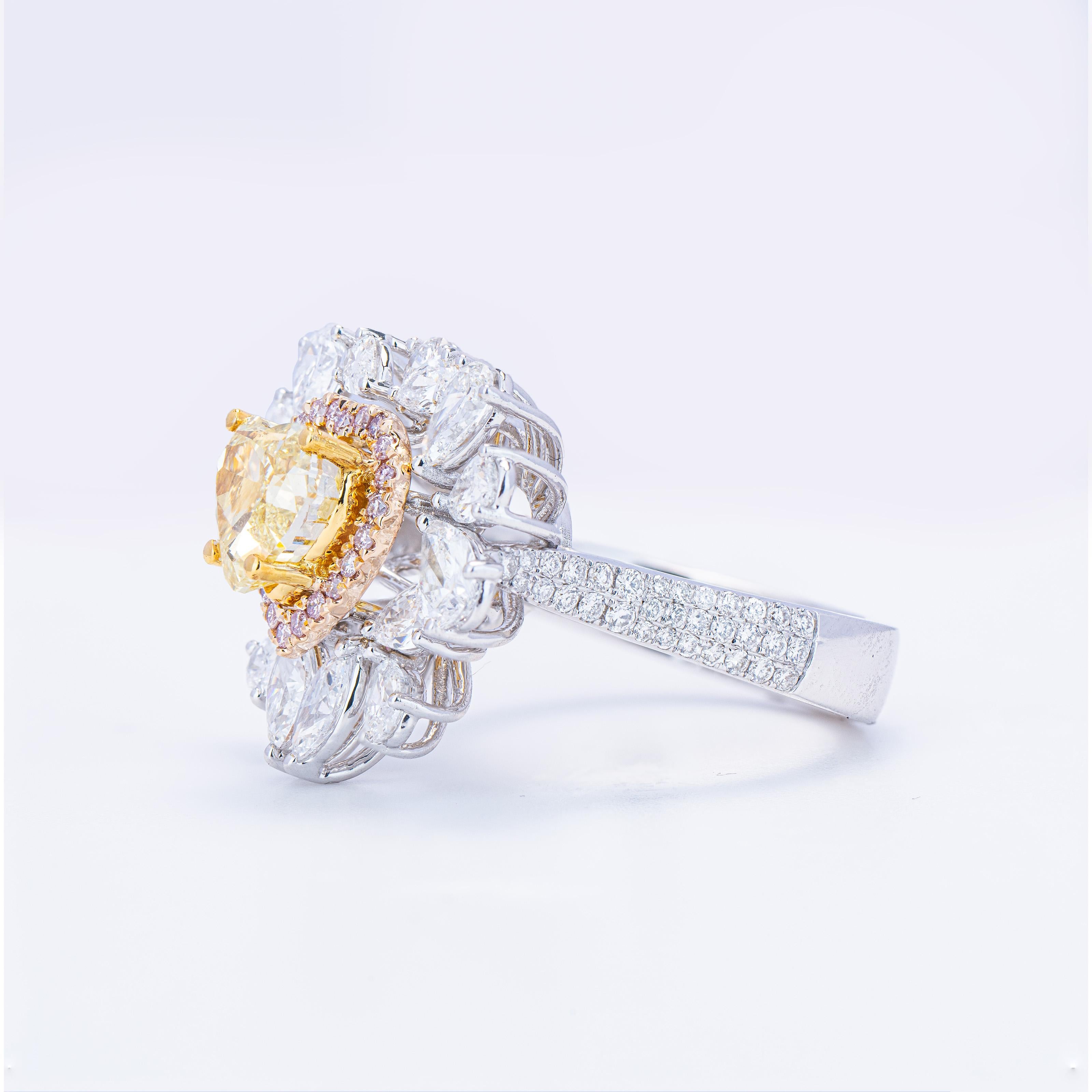 G.I.A Fancy Yellow Diamond Heart Shaped Ring 18kt In New Condition For Sale In Miami, FL
