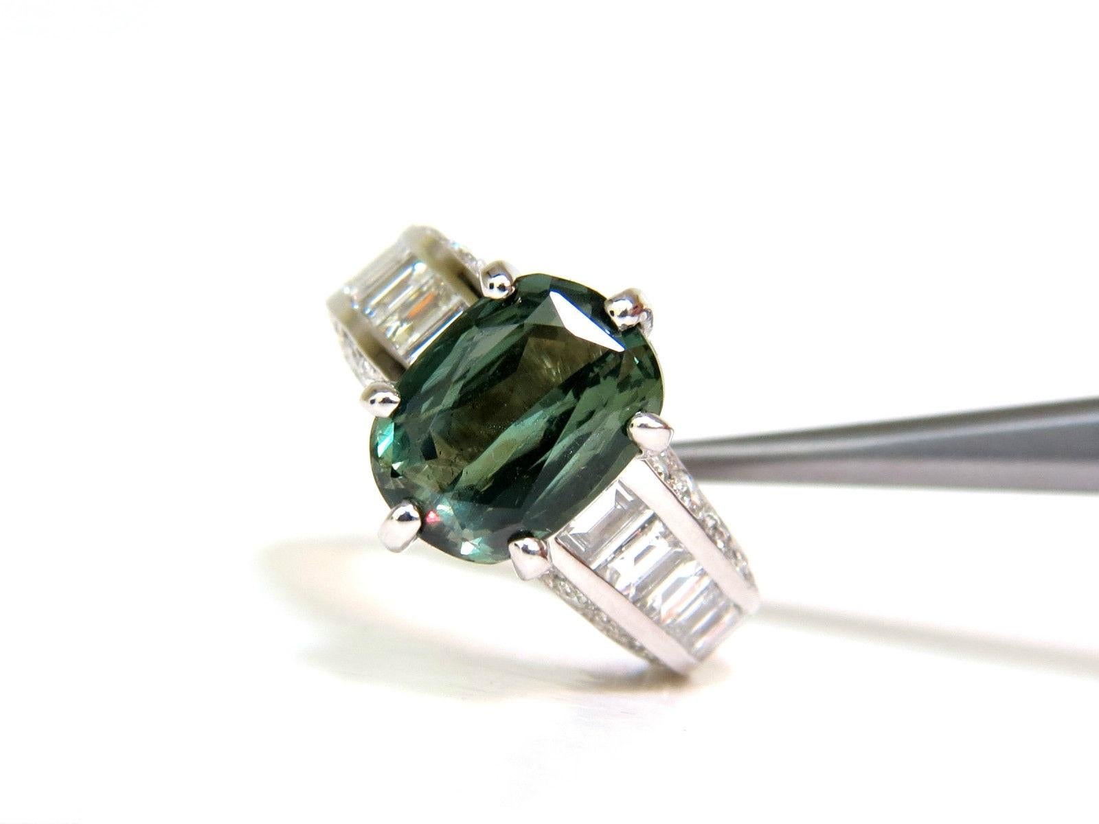 GIA Fine Gem Green 7.60 Carat Natural Chrysoberyl Diamond Ring For Sale 2