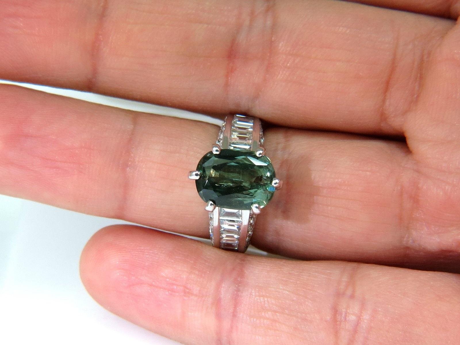 GIA Fine Gem Green 7.60 Carat Natural Chrysoberyl Diamond Ring For Sale 3