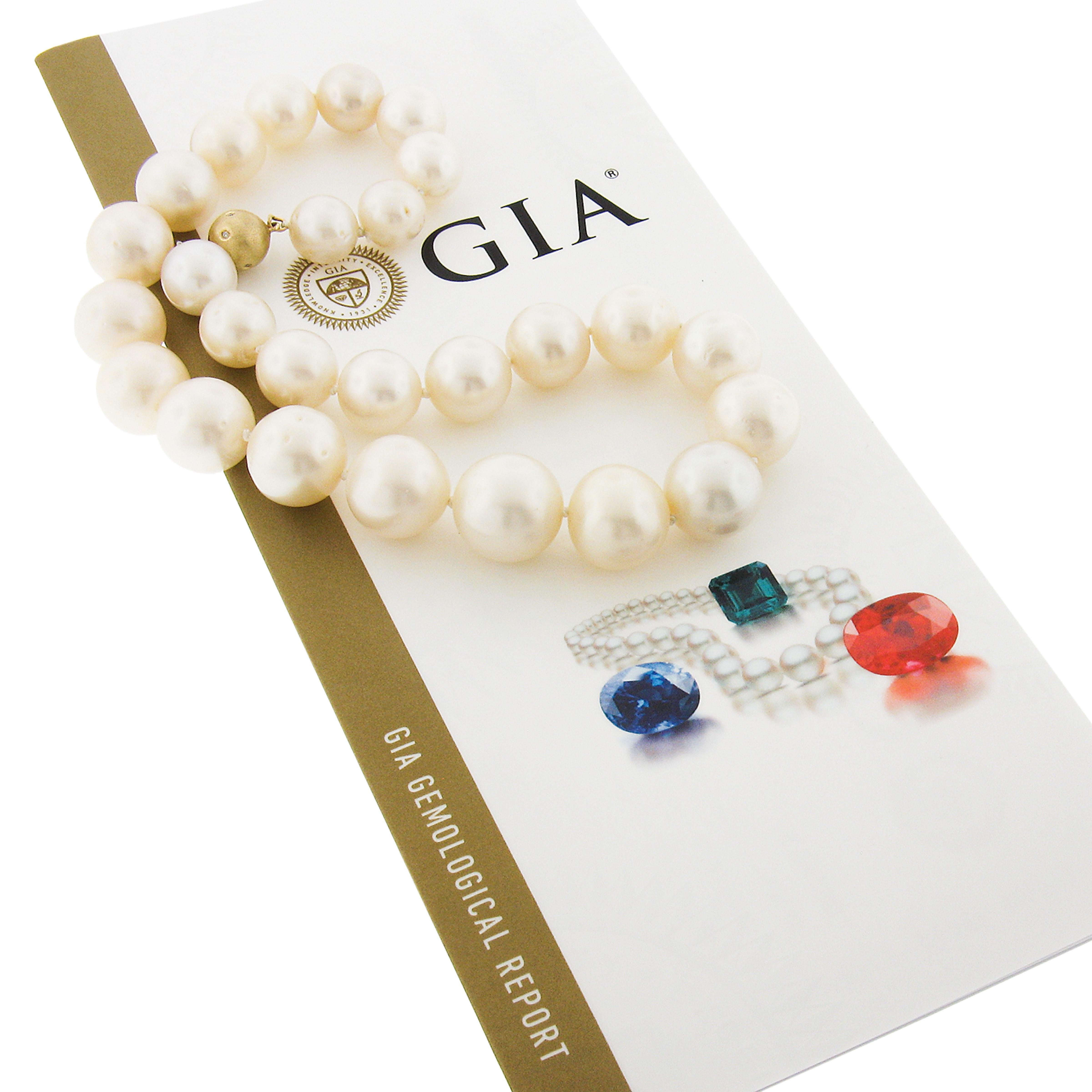 Collana con fili di perle d'acqua salata dei mari del sud con graduazione GIA e chiusura con diamanti in oro 14k in vendita 2