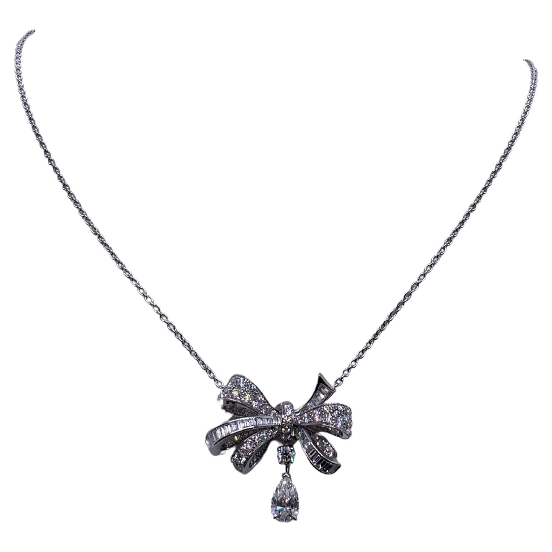 Pre-owned Graff Gia 18k White Gold Tilda's Bow Double Pav� Diamond Drop Necklace