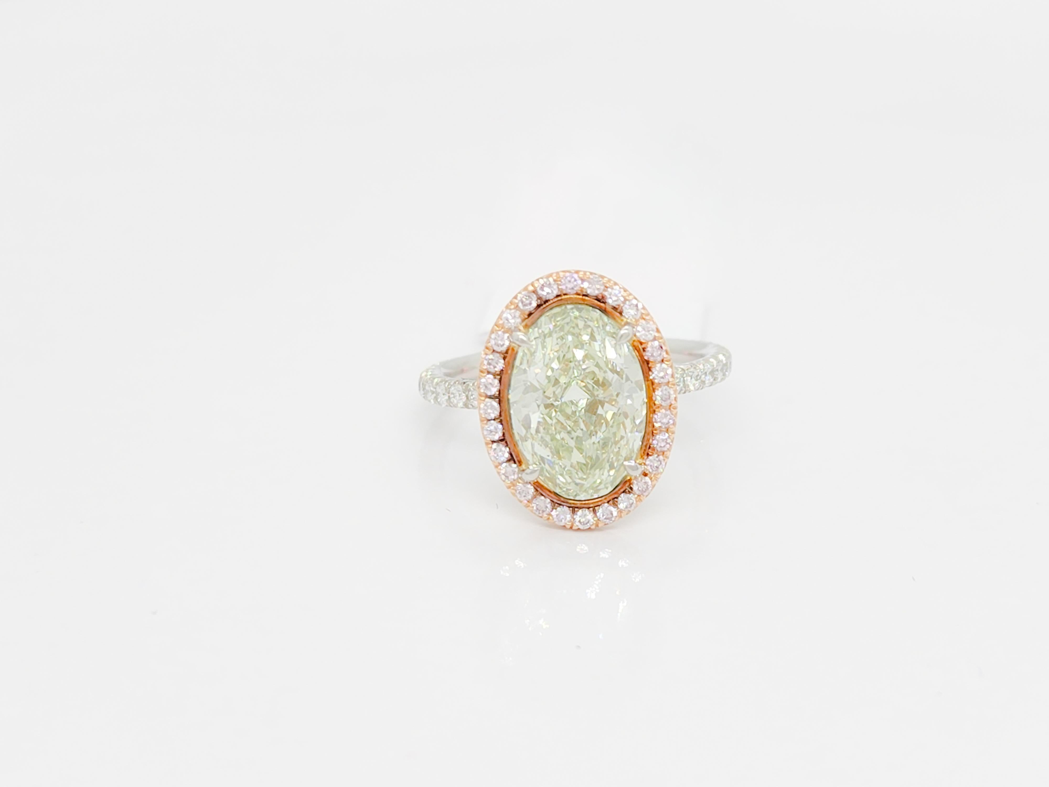 GIA Grüner Diamant Oval und Pink Diamond Ring aus Platin und 18 Karat Roségold (Ovalschliff) im Angebot