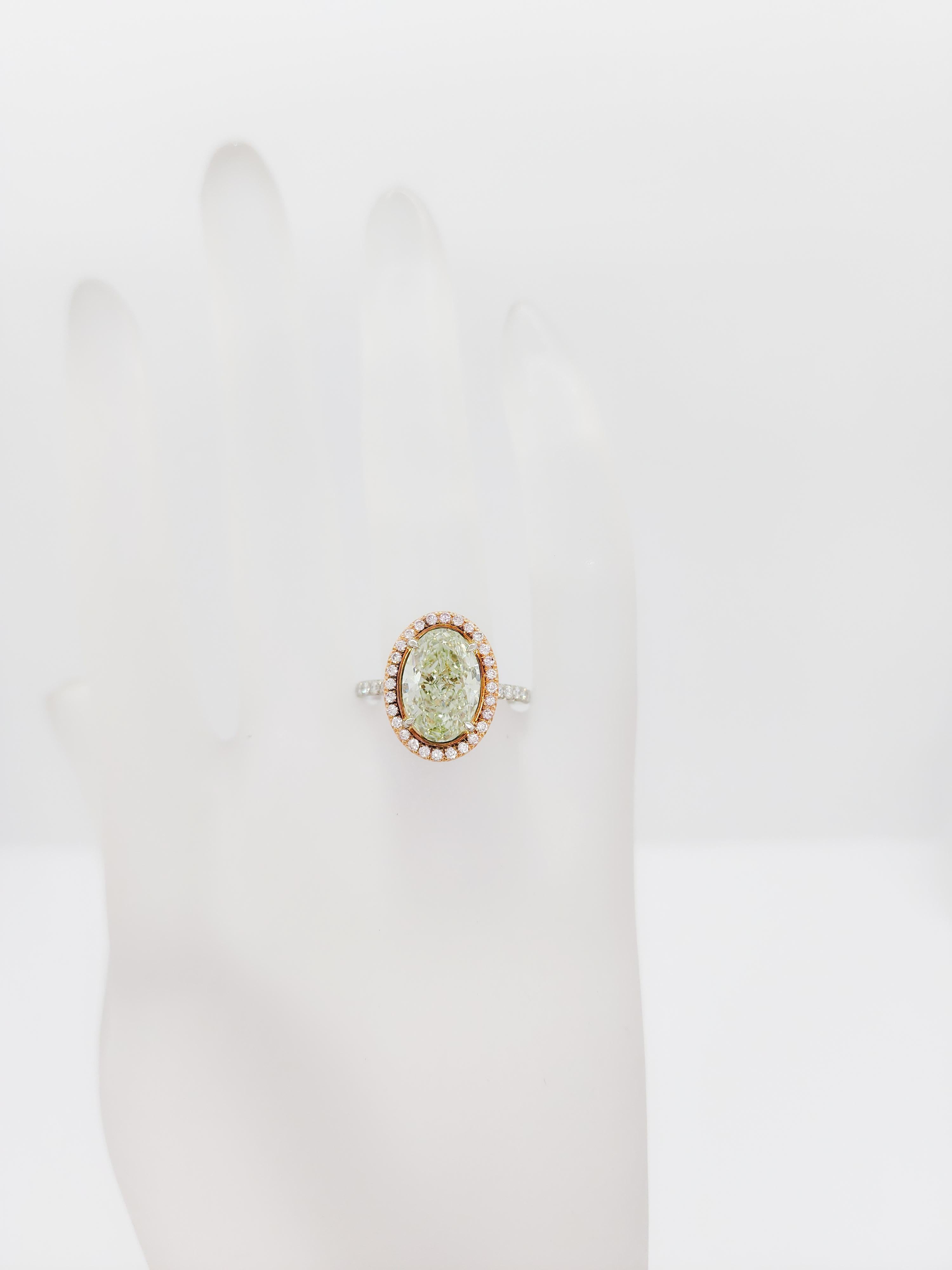 GIA Grüner Diamant Oval und Pink Diamond Ring aus Platin und 18 Karat Roségold für Damen oder Herren im Angebot