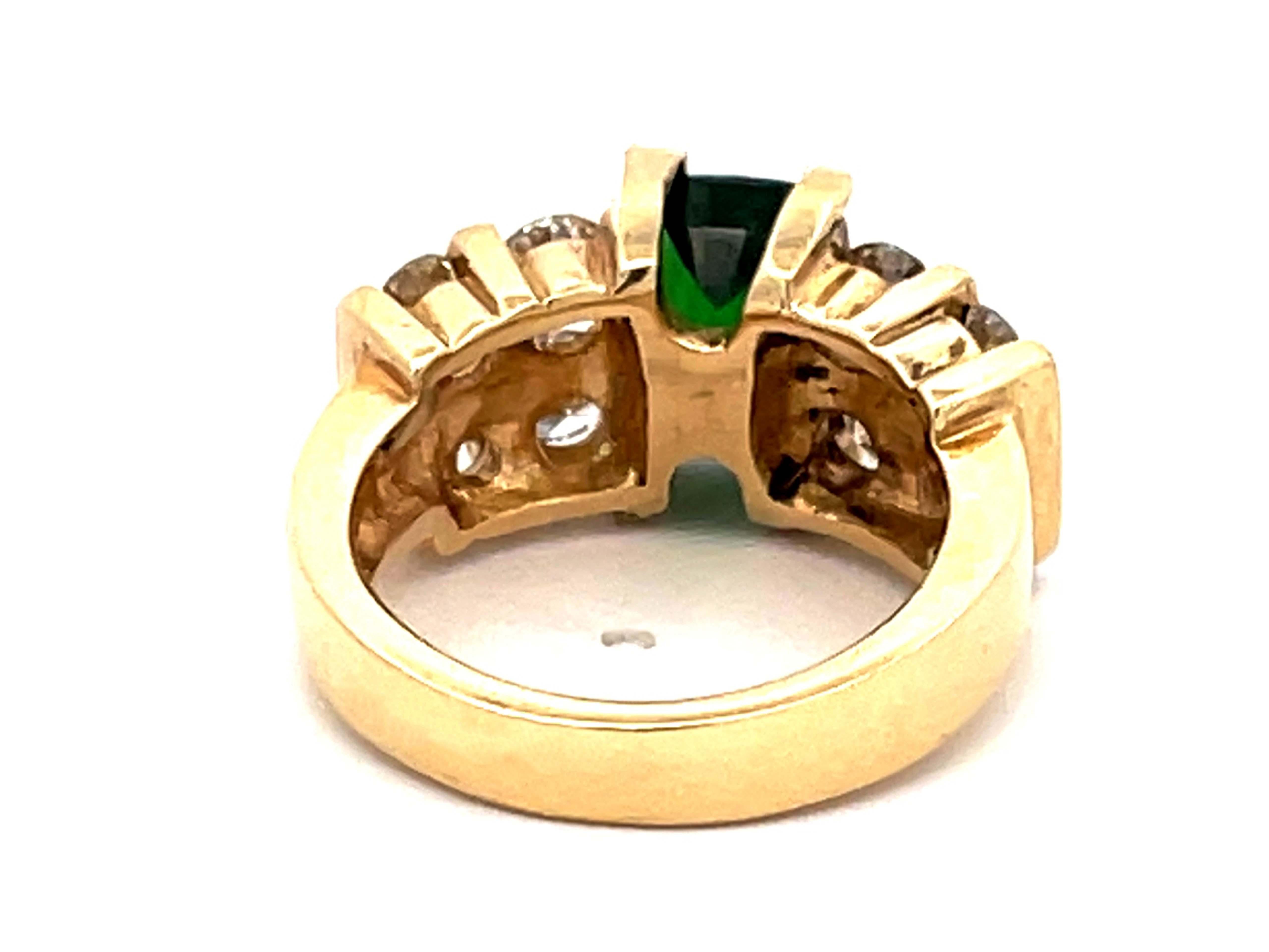 GIA Green Tsavorite Garnet and Diamond Ring in 14k Yellow Gold For Sale 2