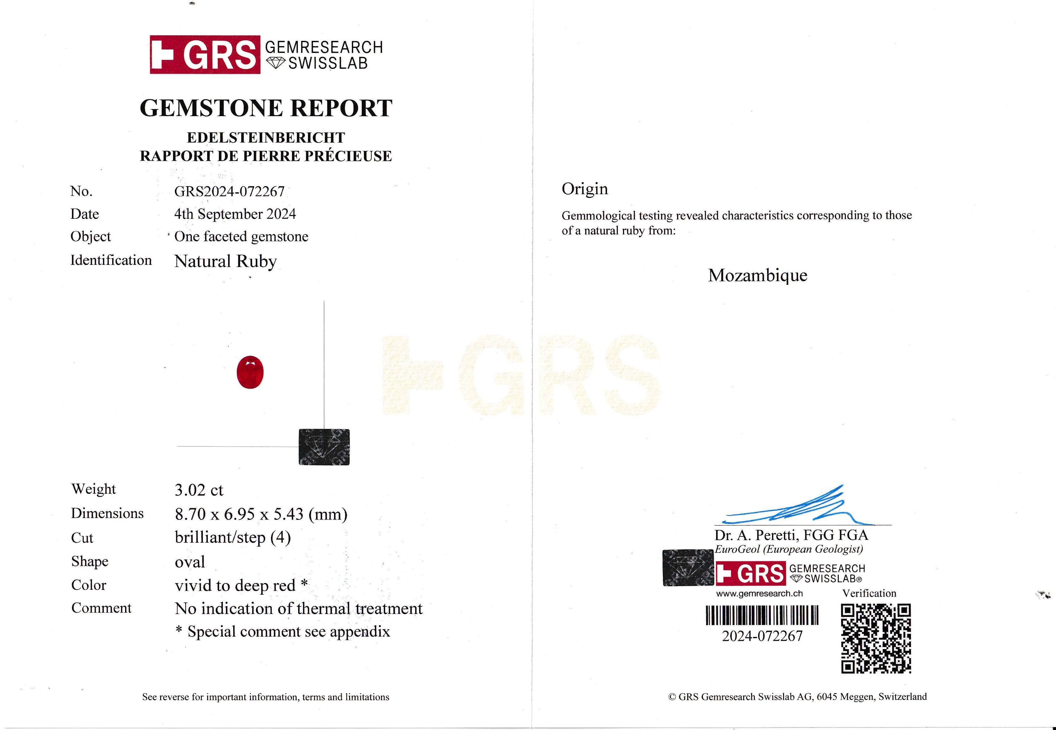 GIA & GRS Certified 3.02 Carat No-Heat Ruby and Diamond Halo Ring In condizioni Nuovo in vendita a Chicago, IL