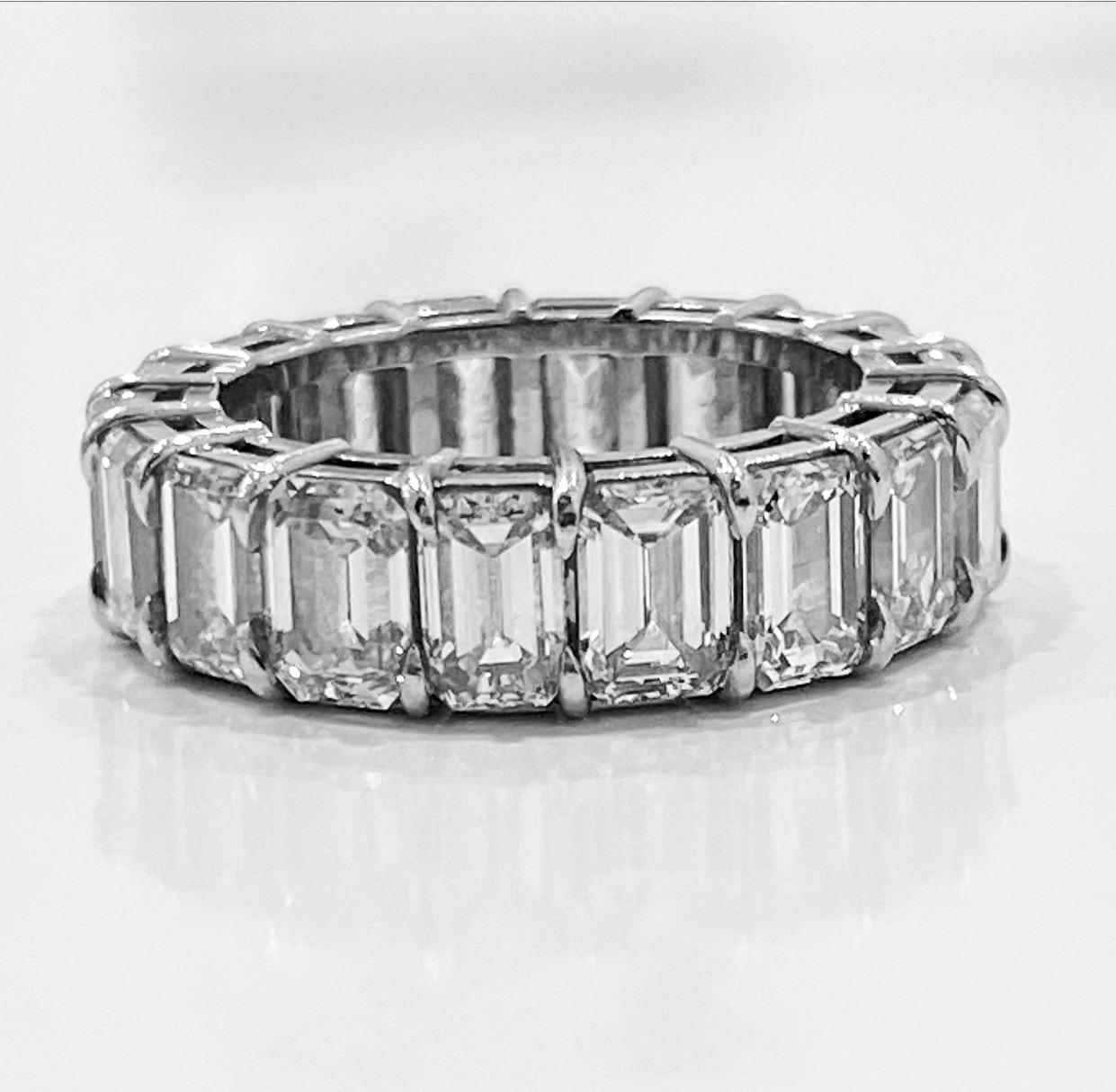 9 carat emerald cut diamond ring