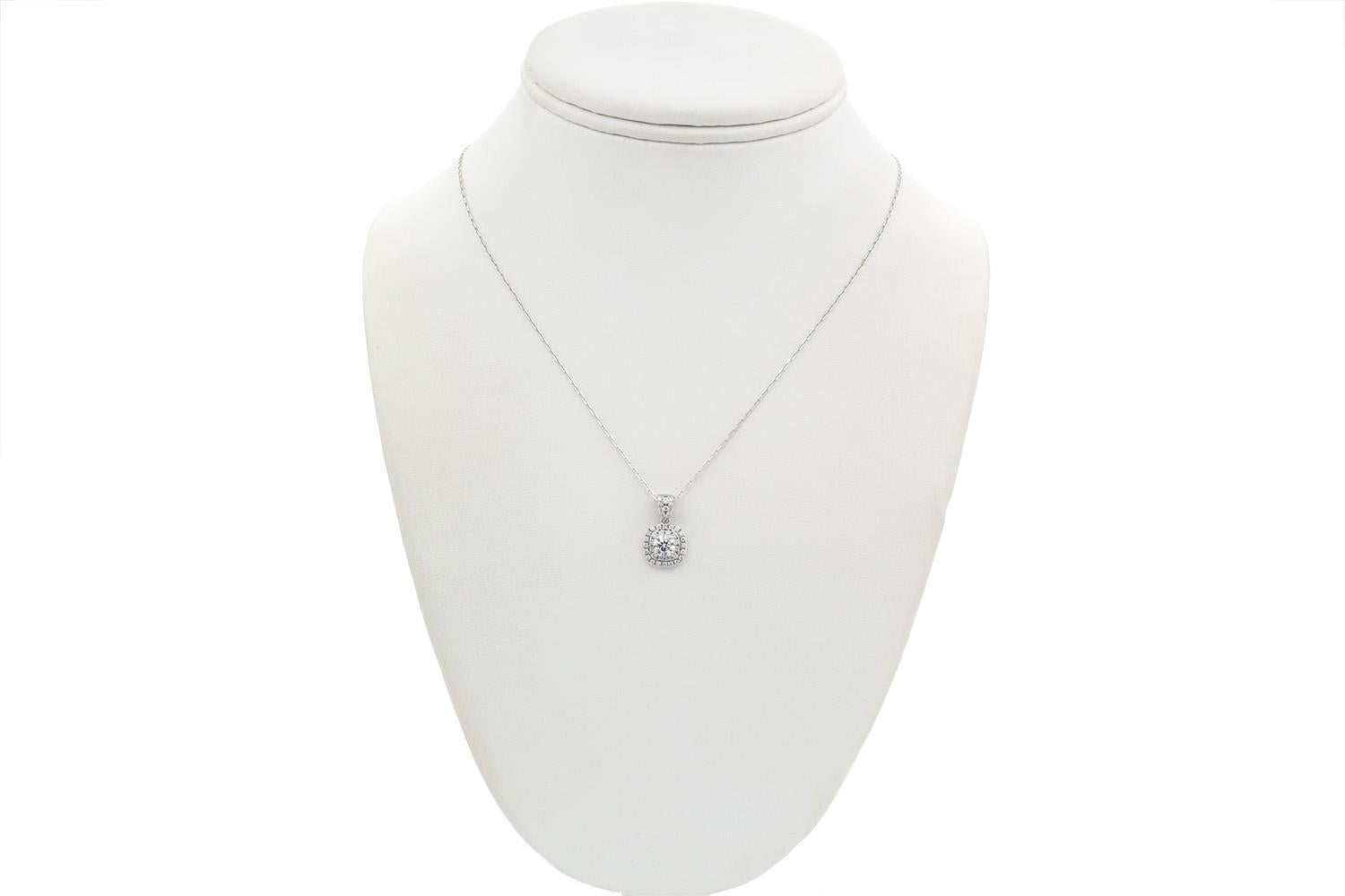 Contemporary GIA Internally Flawless 18k White Gold & Diamond Pendant Necklace 0.85ctw For Sale