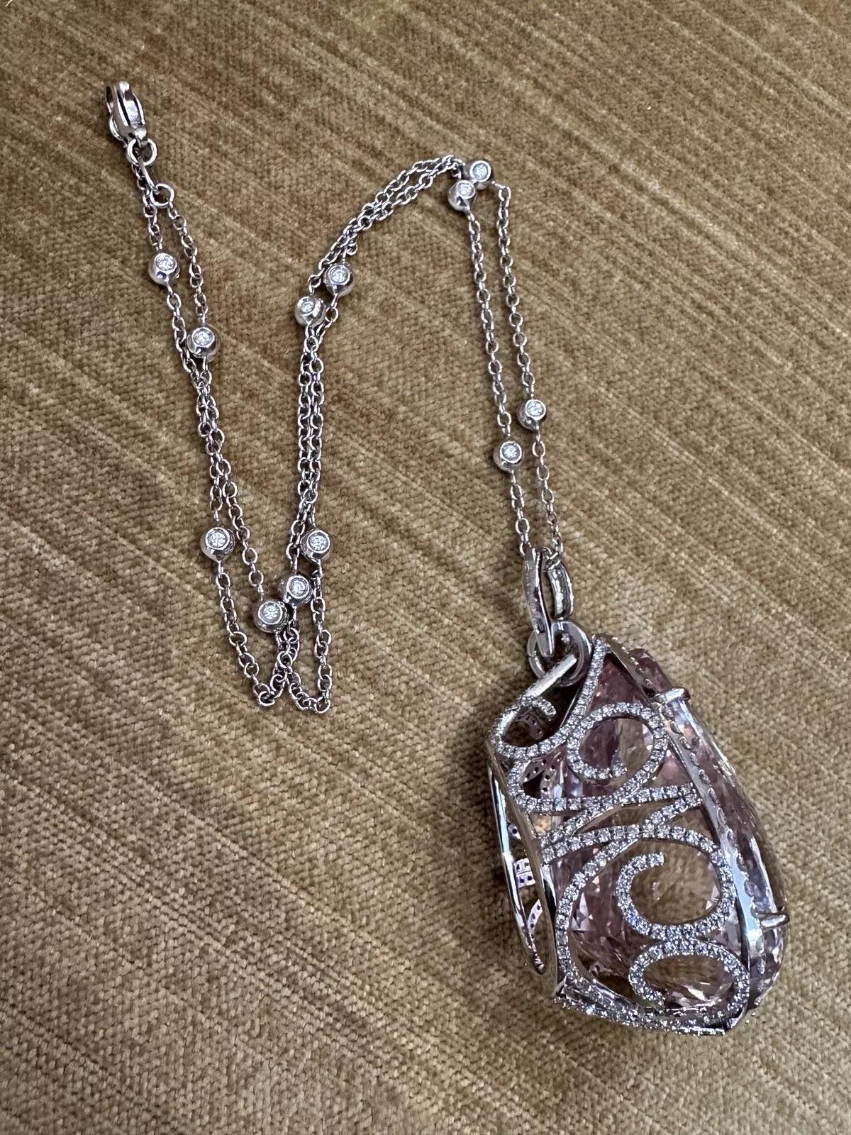 Women's or Men's GIA Kunzite 149 carat Pearshape Pendant and Diamond Necklace in Platinum and 18k