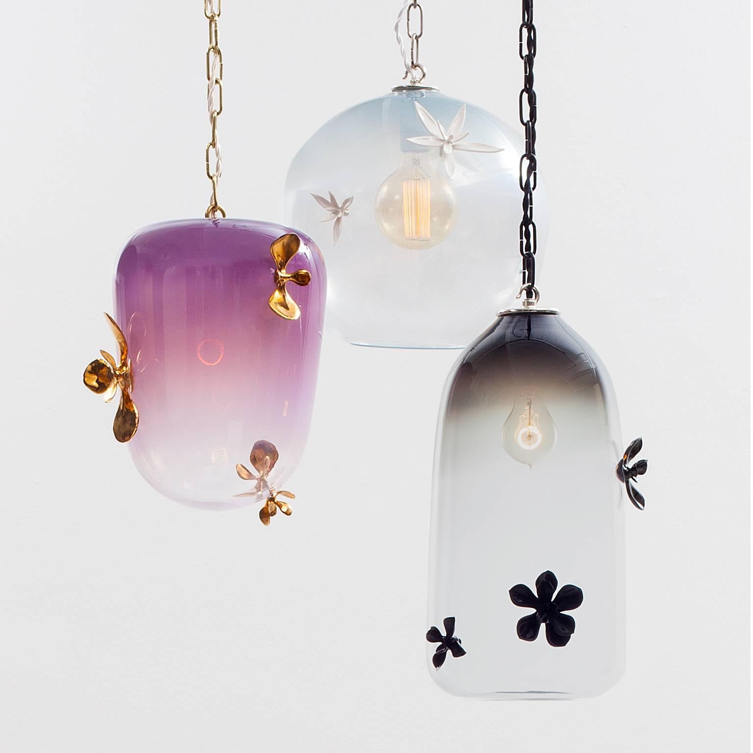 GIA Laternen-Anhänger: Amethyst und klares Ombre-Glas von Avram Rusu STUDIO (amerikanisch) im Angebot