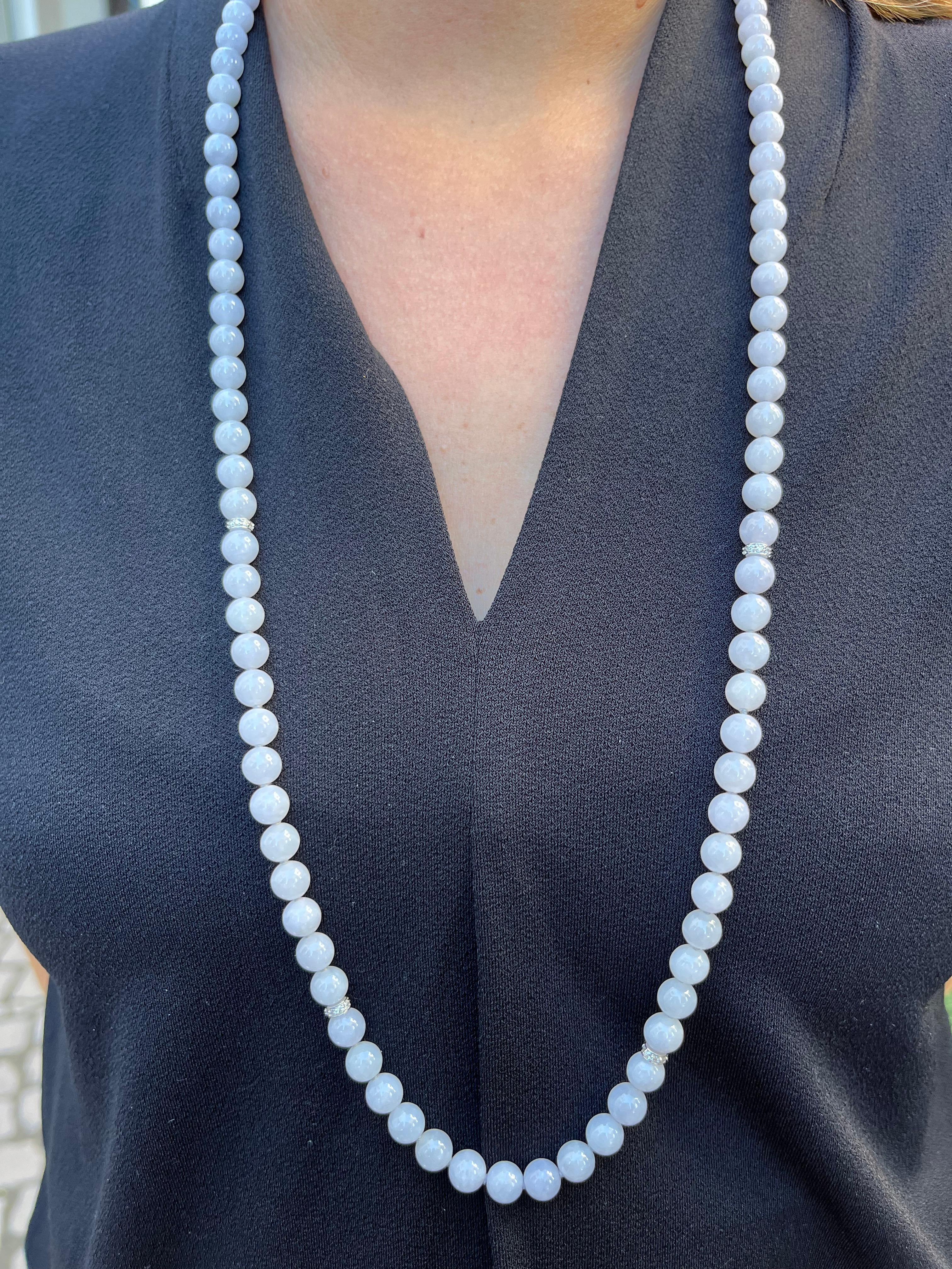GIA Lavendel-Jadeit-Halskette mit Diamant-Rondellen aus 18 Karat Weißgold (Moderne) im Angebot
