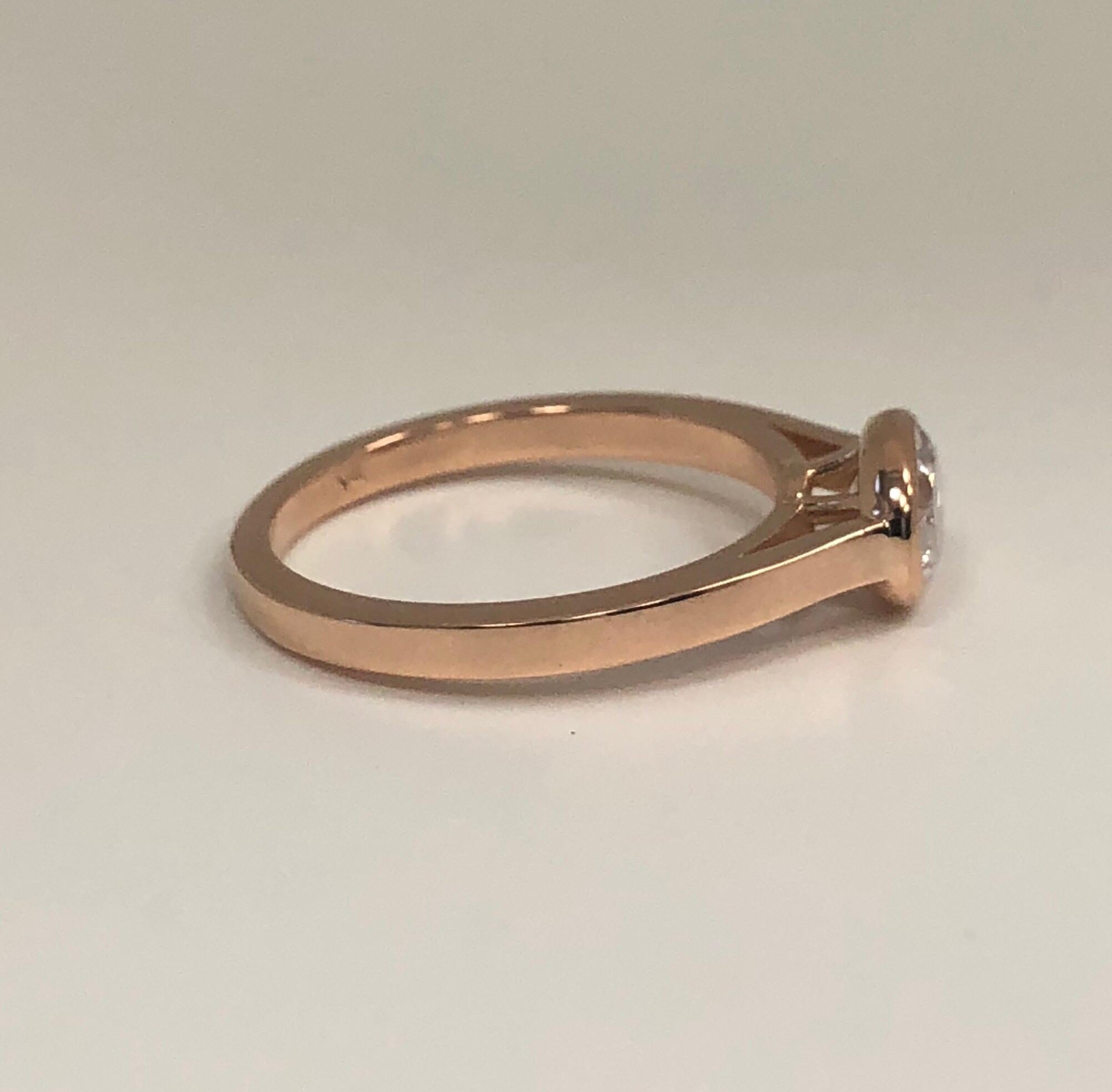 GIA Light Pink Diamond .94 Carat in 18 Karat Rose Gold Bezel Mount In New Condition In New York, NY