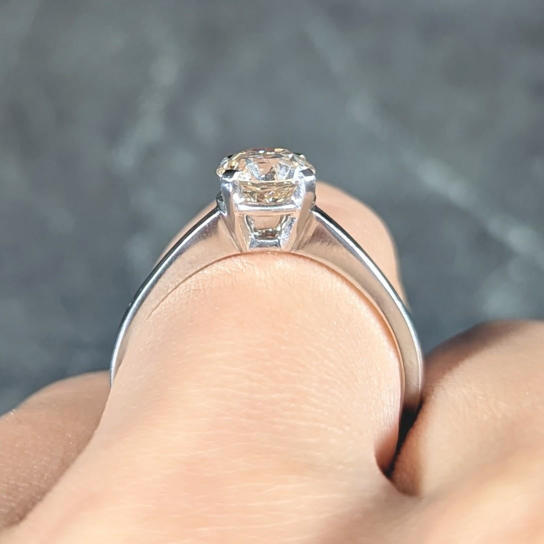 GIA Mid-Century 1.07 Carats Diamond Platinum Solitaire Engagement Ring  en vente 7