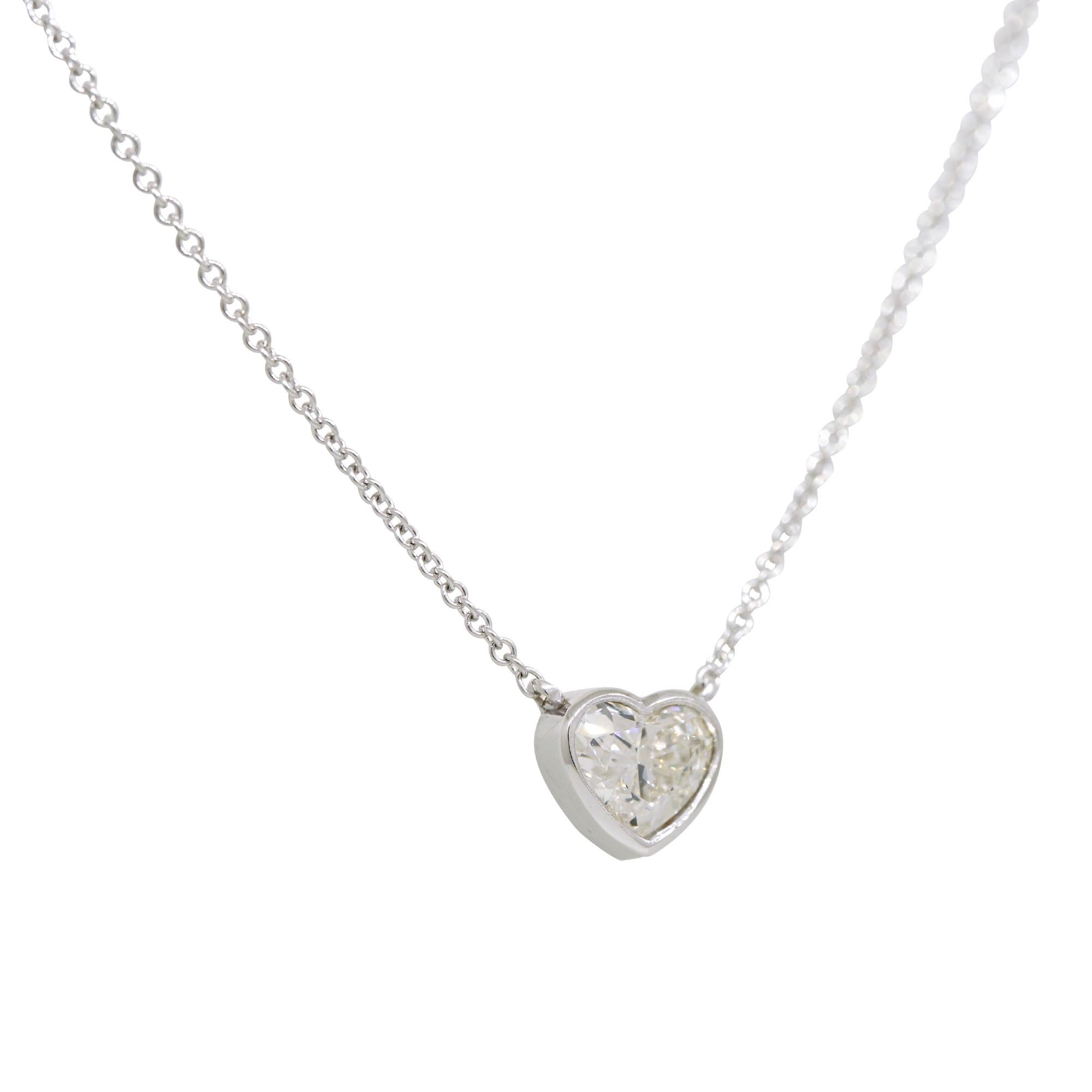 Taille cœur Collier flottant en or 18 carats avec diamants naturels en forme de cœur de 1,01 carat certifiés GIA en vente