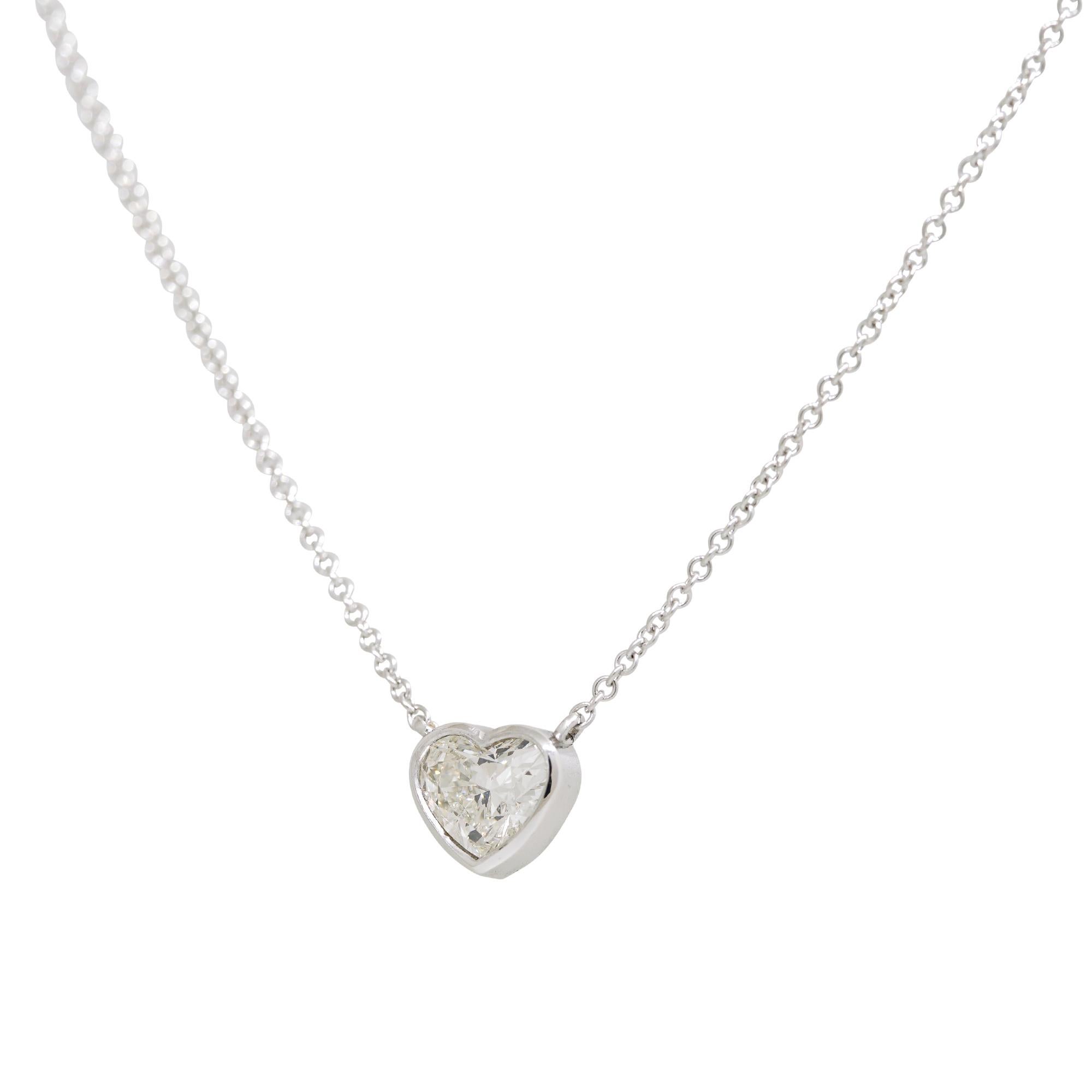 Collier flottant en or 18 carats avec diamants naturels en forme de cœur de 1,01 carat certifiés GIA Excellent état - En vente à Boca Raton, FL
