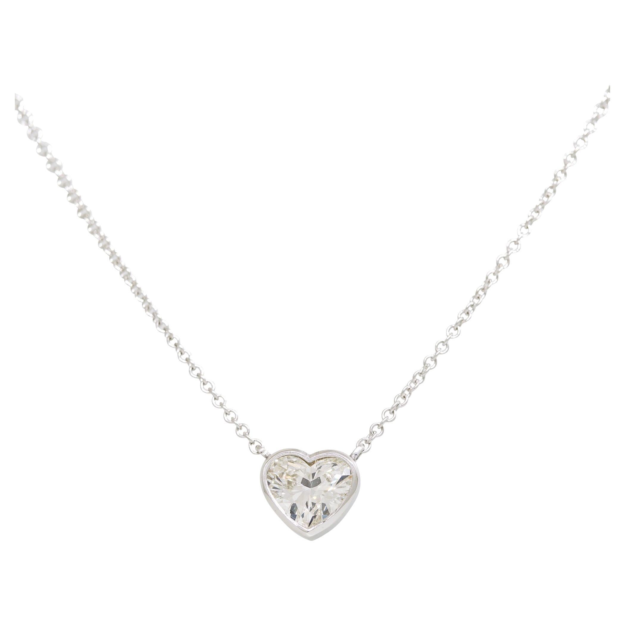GIA Natural 1.01 Carat Heart Shape Diamond 18-Karat Floating Necklace In Stock