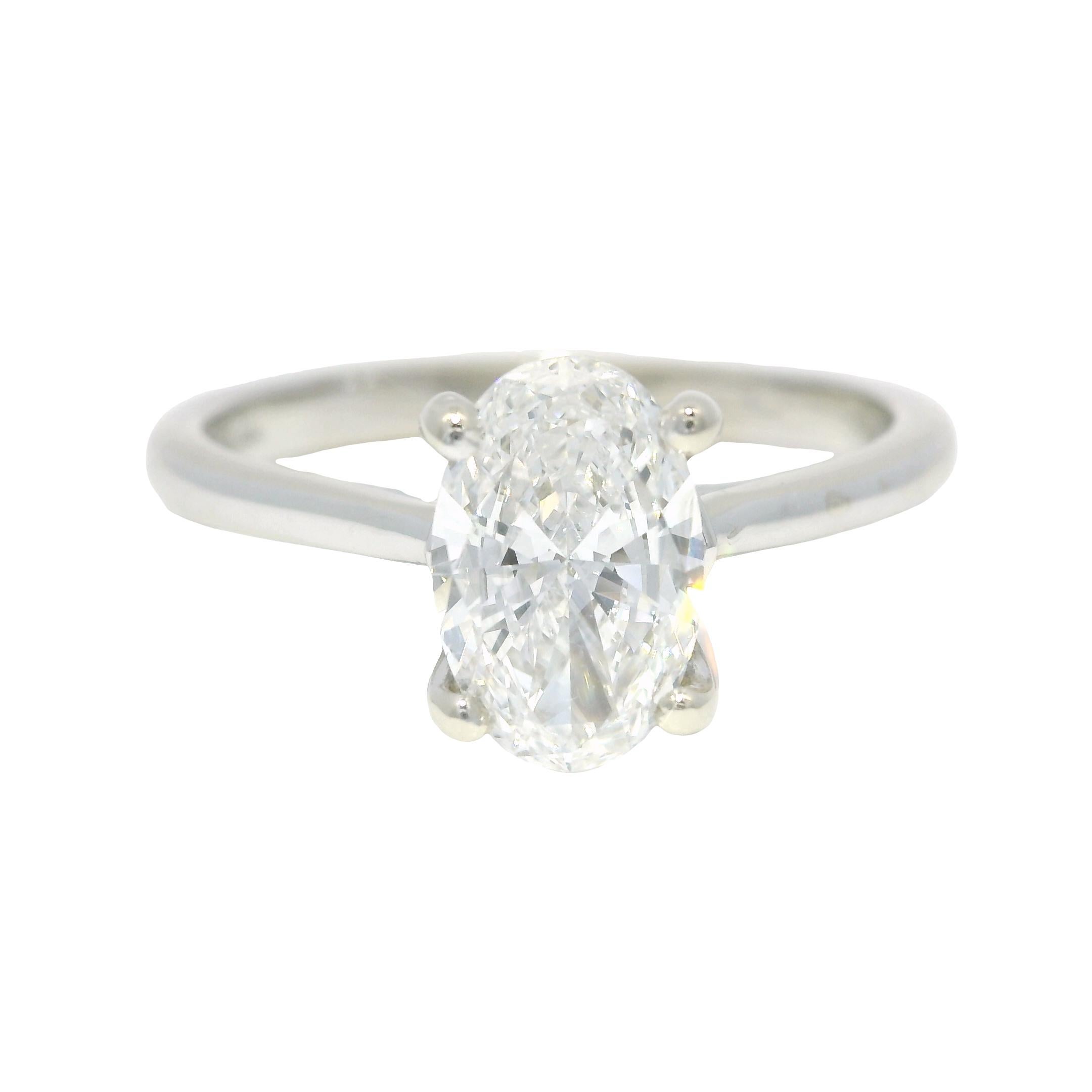 GIA Natürlicher 1,01 Karat Diamant im Ovalschliff 14 Karat Verlobungsring Vorrätig im Zustand „Hervorragend“ im Angebot in Boca Raton, FL