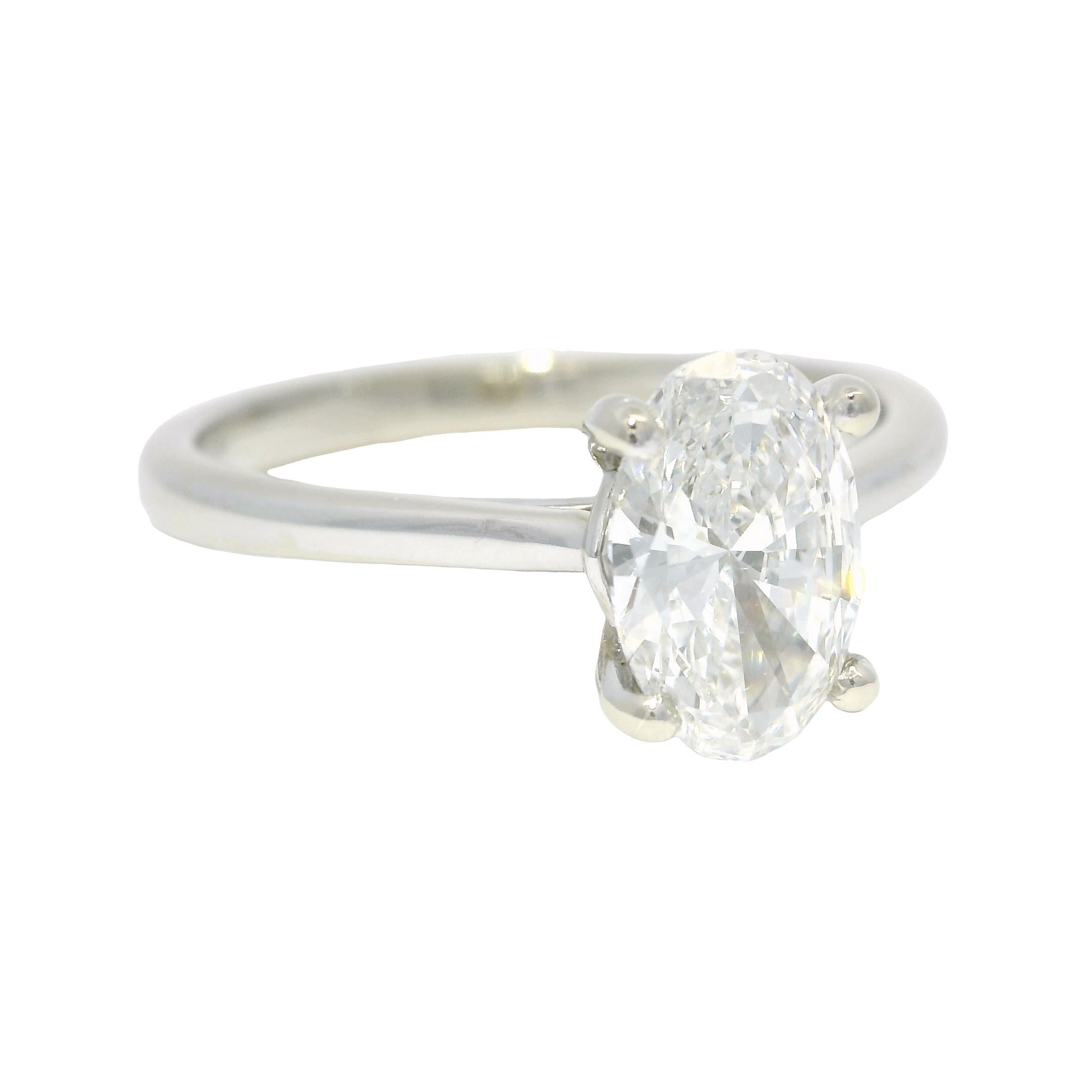 GIA Natürlicher 1,01 Karat Diamant im Ovalschliff 14 Karat Verlobungsring Vorrätig Damen im Angebot