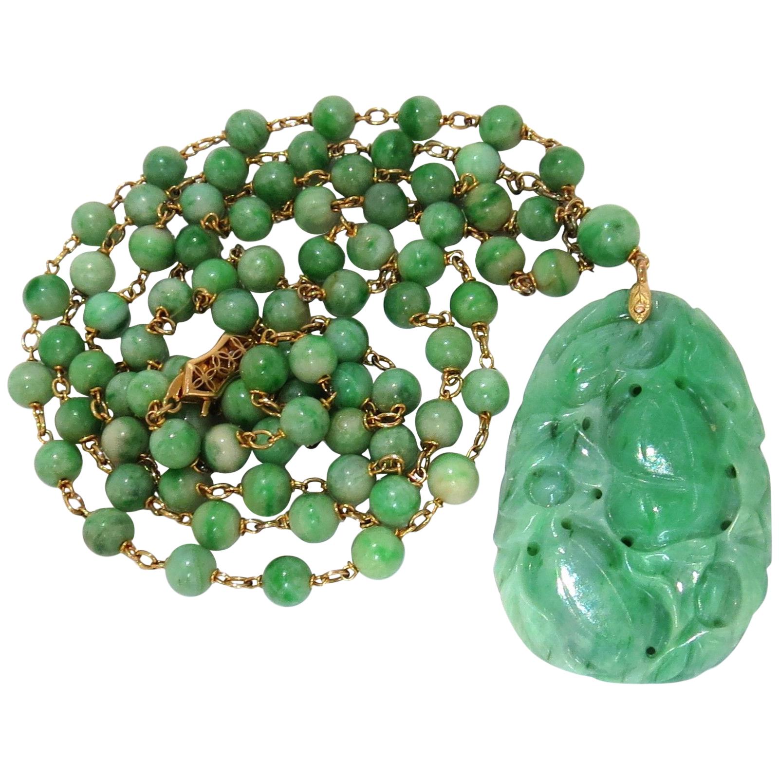 GIA Natural 210 Carat Jade Bead Necklace and No Enhancements For Sale