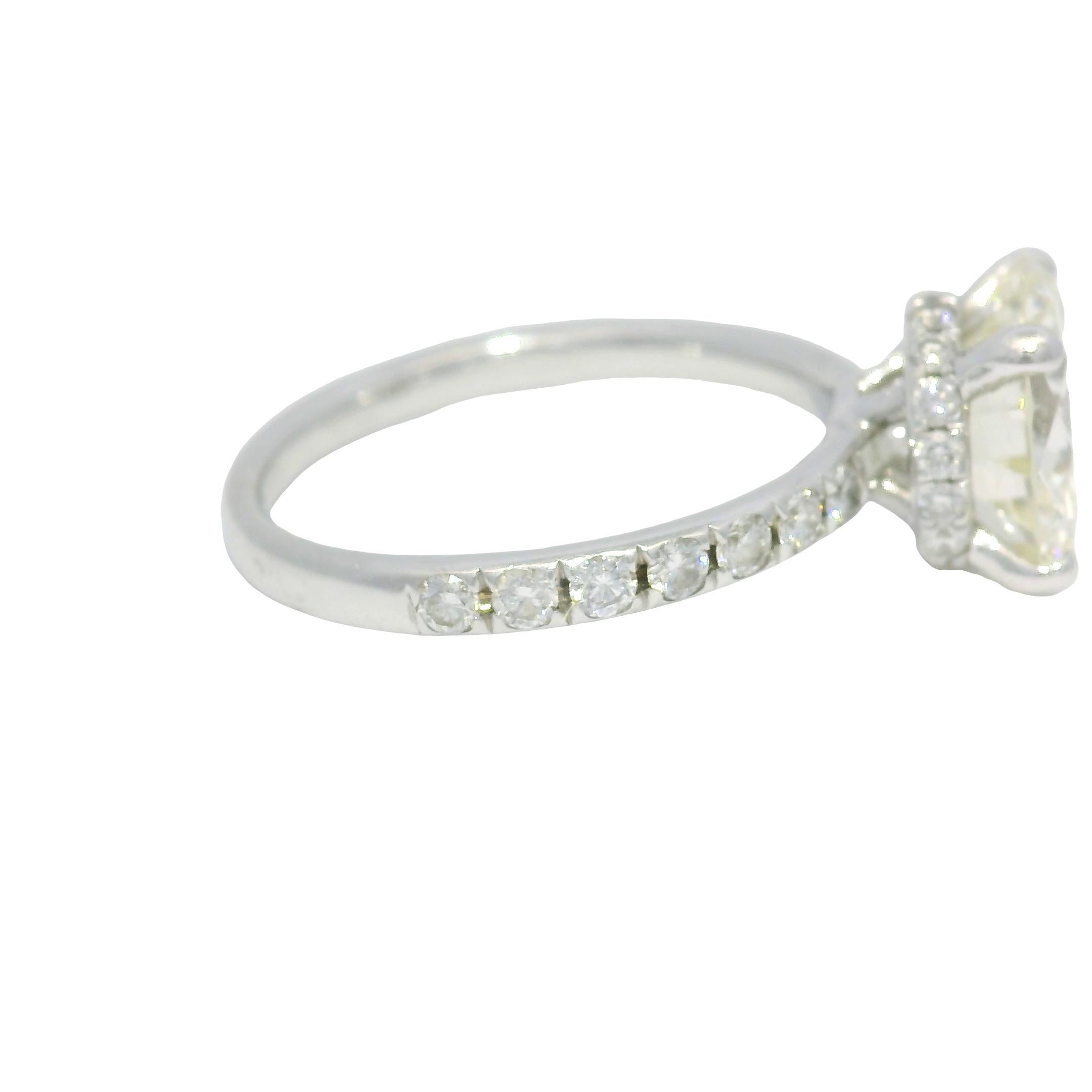 GIA Nature 3.06 Carat Round Brilliante Diamond 18-Karat Engagement Ring In Stock Excellent état - En vente à Boca Raton, FL