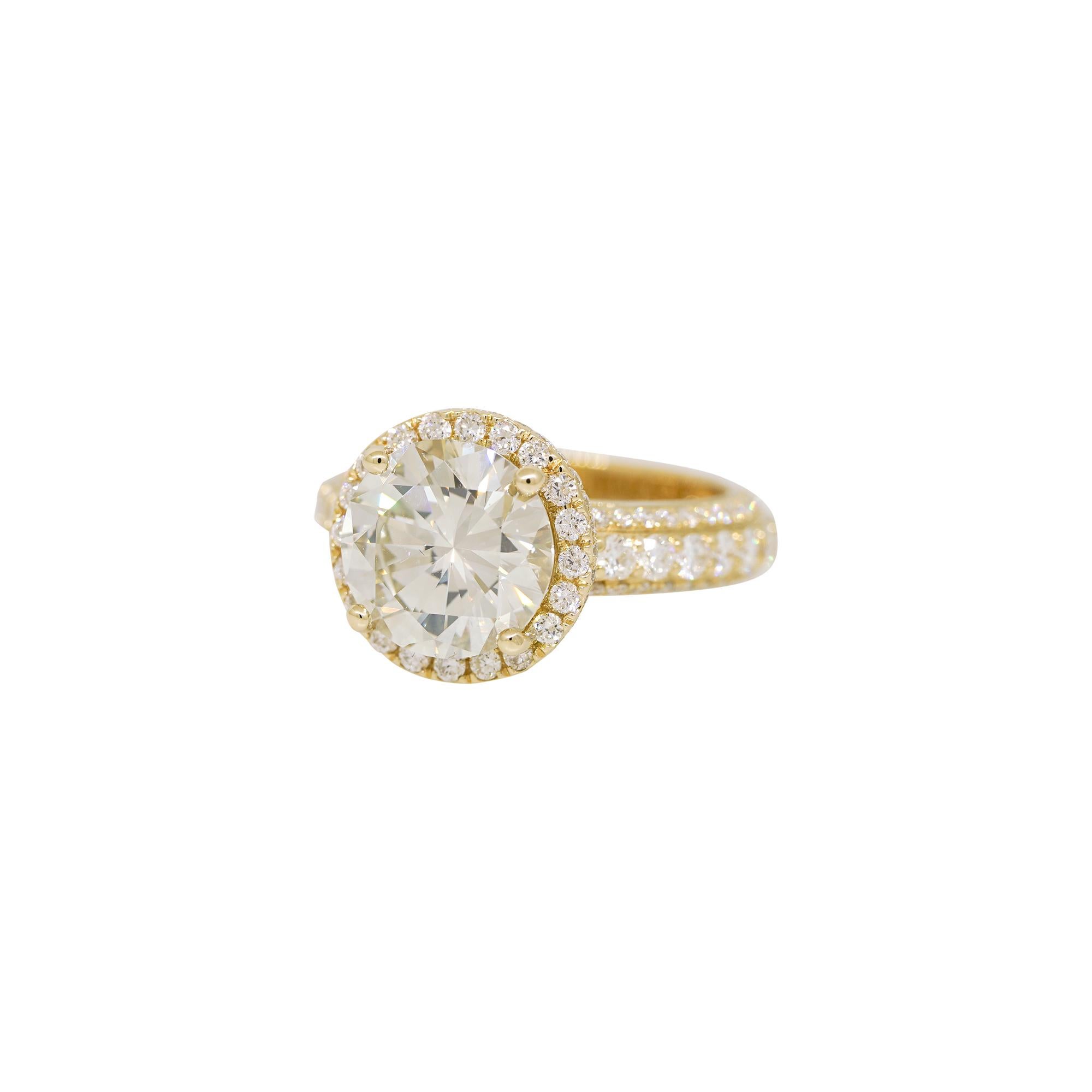 Moderno GIA Anello di fidanzamento naturale da 4,01 carati con diamante tondo Brilliante 18 carati In magazzino in vendita