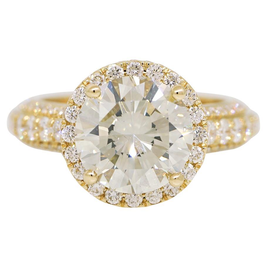 GIA Anello di fidanzamento naturale da 4,01 carati con diamante tondo Brilliante 18 carati In magazzino in vendita