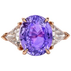 Bague ovale à trois pierres en or 18 carats avec saphir pourpre et diamant (GIA Natural 9.25 Carat)