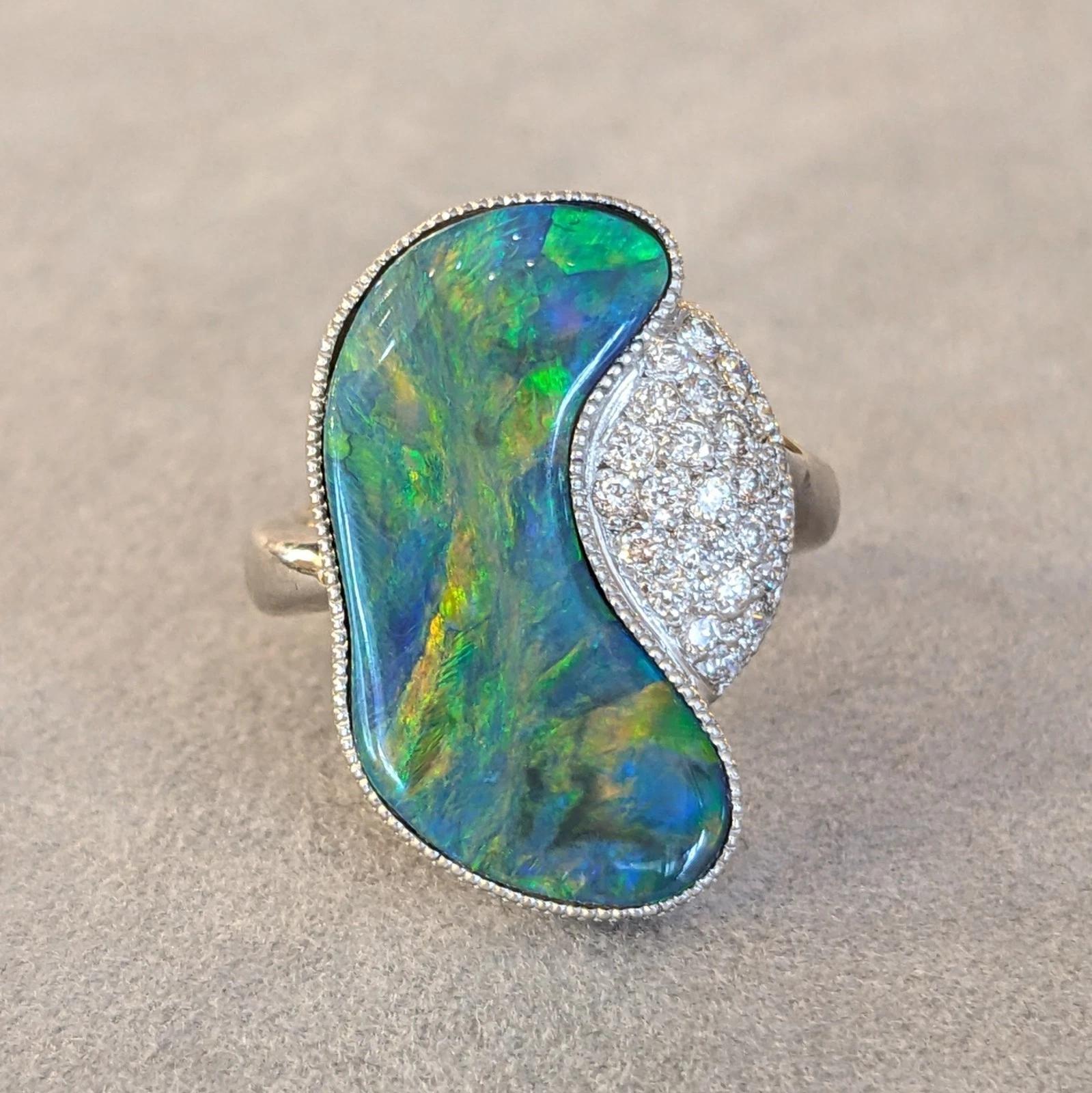 GIA Natural Black Opal 5.40 ct and Diamond Ring in Platinum In Excellent Condition For Sale In La Jolla, CA