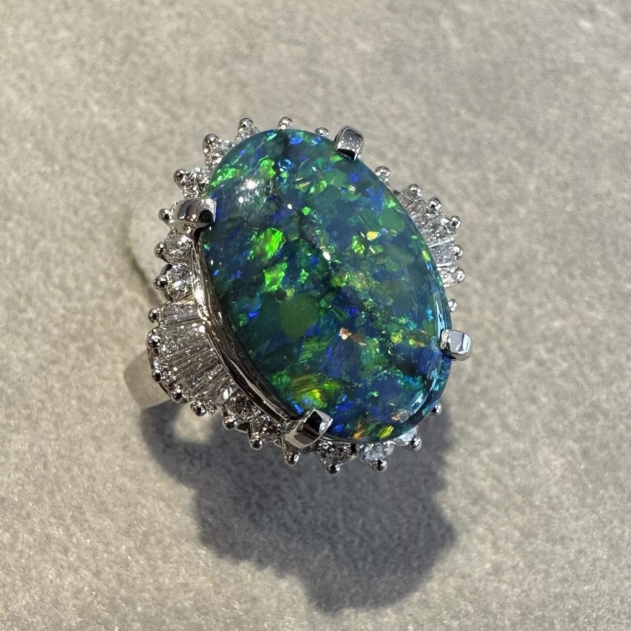Cabochon GIA Natural Black Opal 6.23 carats and Diamond Cocktail Ring in Platinum For Sale