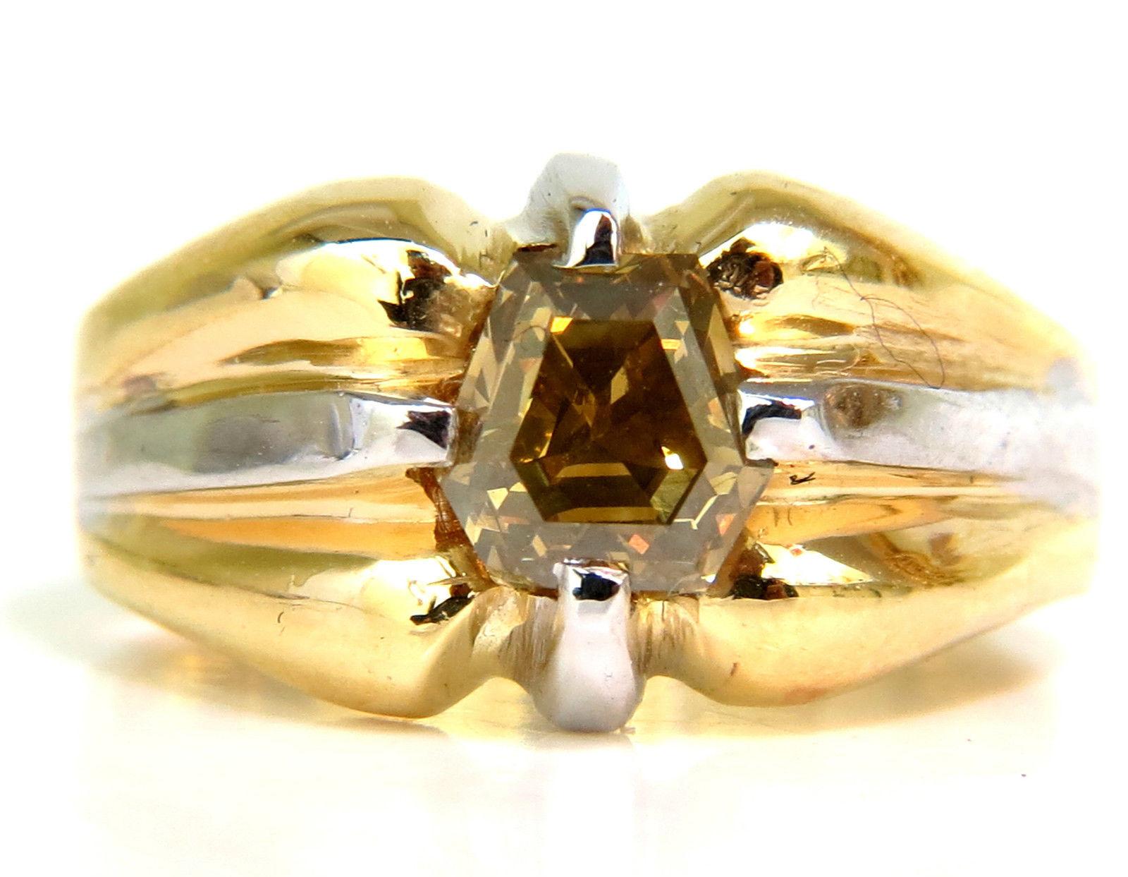 Women's or Men's GIA Natural Fancy Green Yellow Brown 1.00 Carat Diamond Ring 18 Karat For Sale