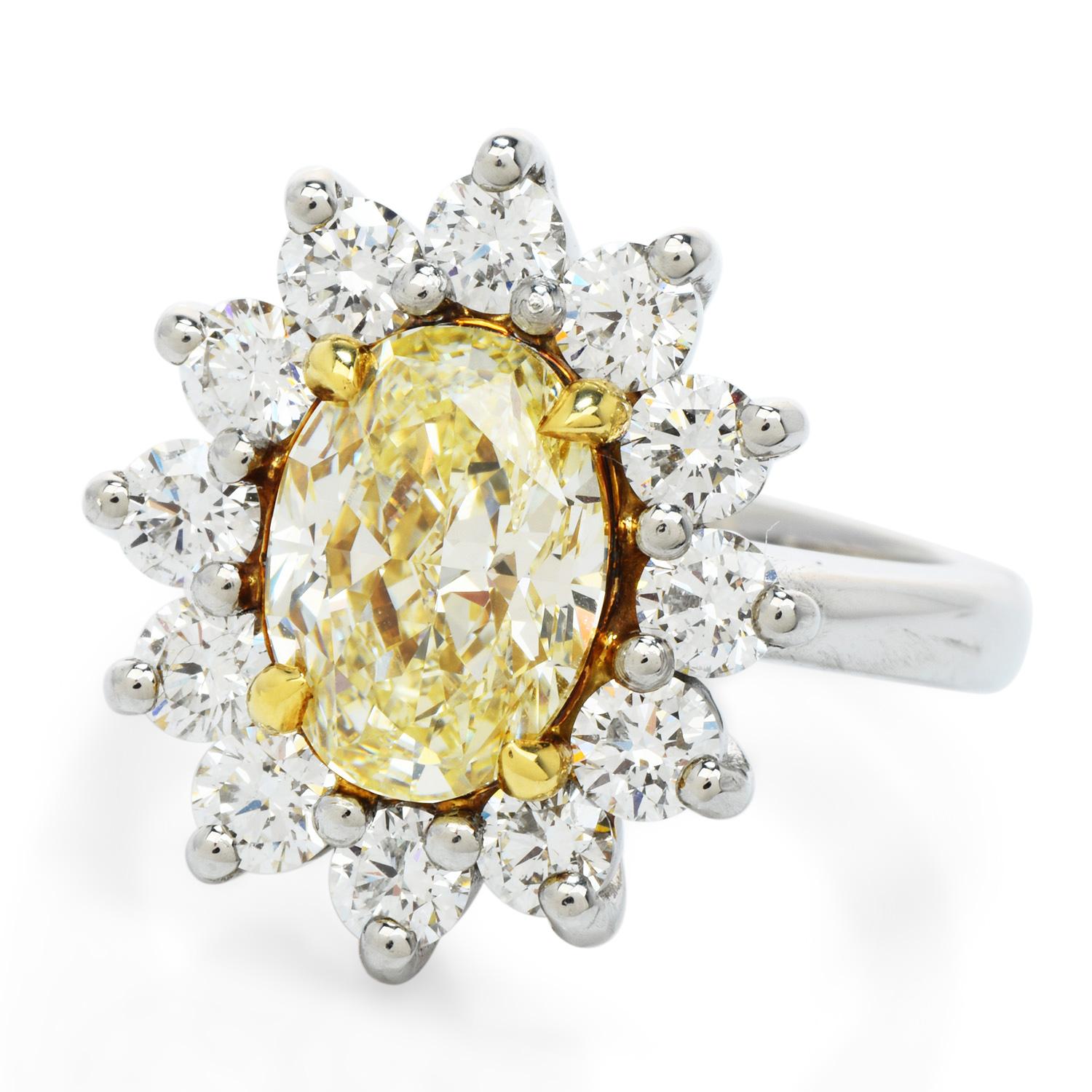 GIA Natural Fancy Yellow Diamond Platinum 18K Gold Flower Cocktail Ri In Excellent Condition For Sale In Miami, FL