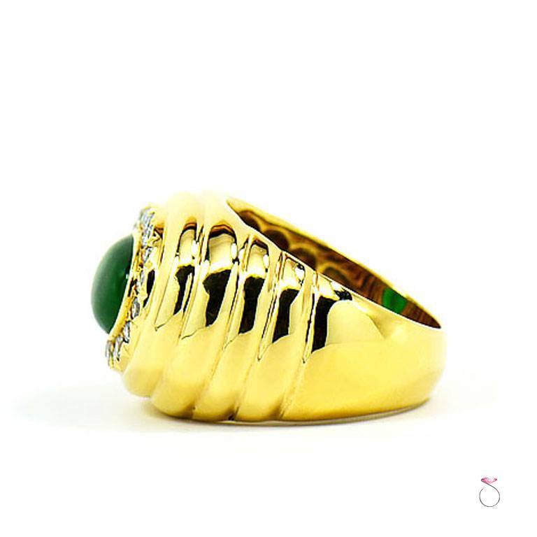 GIA Natural Green Jadeite Jade and Diamond Ring, 18 Karat Yellow Gold For Sale 1