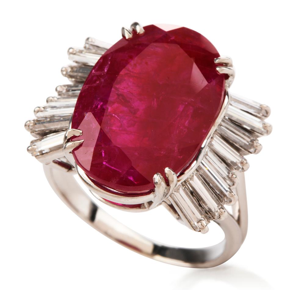 Women's or Men's GIA Natural No Heat Ruby Diamond Platinum Cocktail Ring For Sale