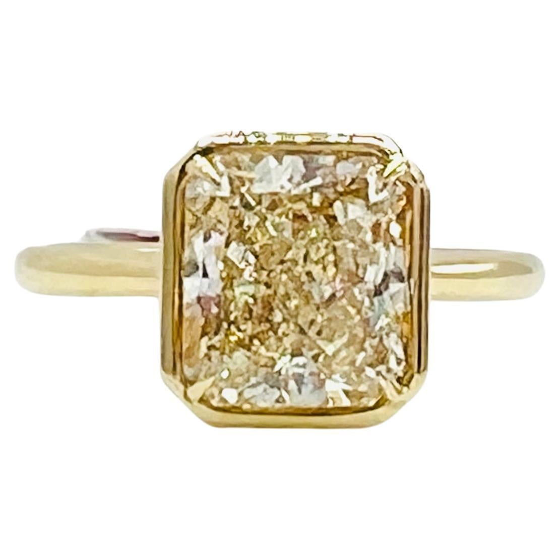 GIA Natural Yellow Radiant Diamond Bezel Ring in 18K Yellow Gold